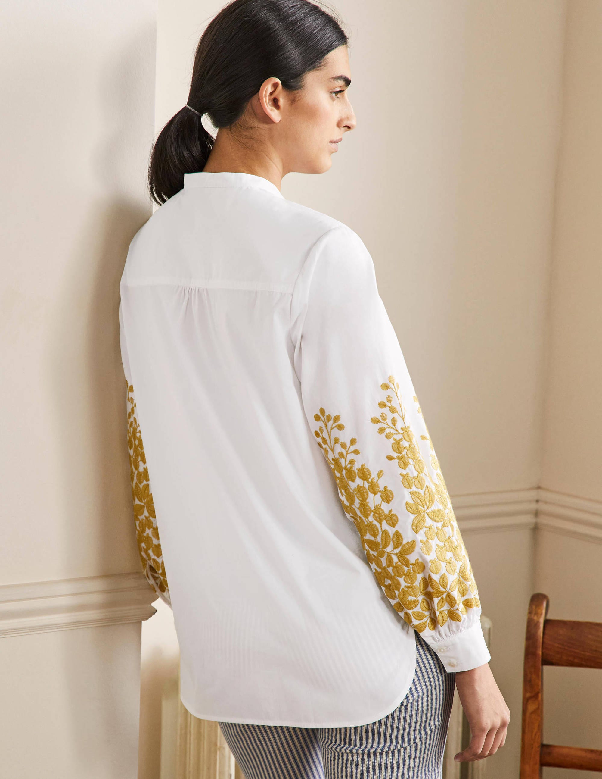 Full Sleeve Relaxed Shirt-White, Leafy Embroidered - Image 3
