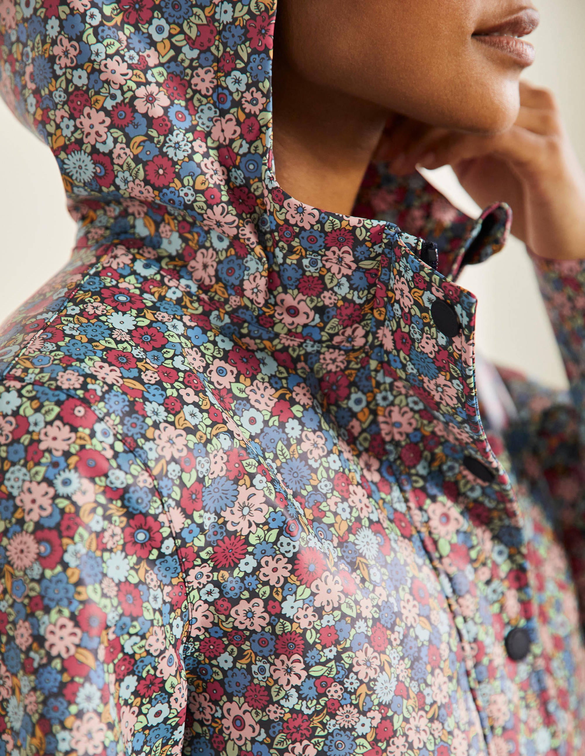 Morris Waterproof Mac-Navy, Floret Cluster - Image 2