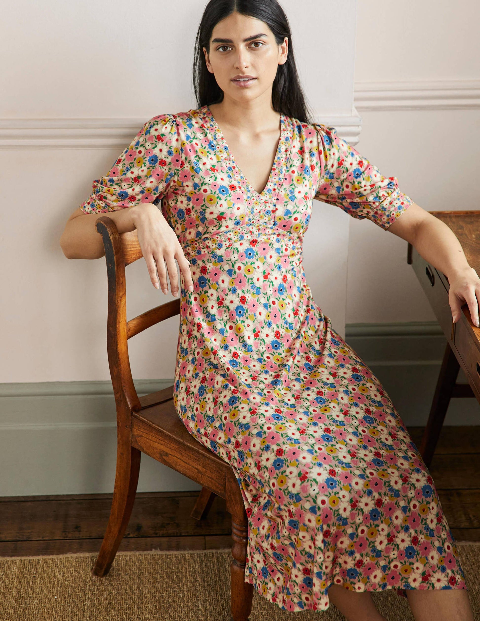Eva Jersey Midi Dress-Milkshake Elegant Bloom-4