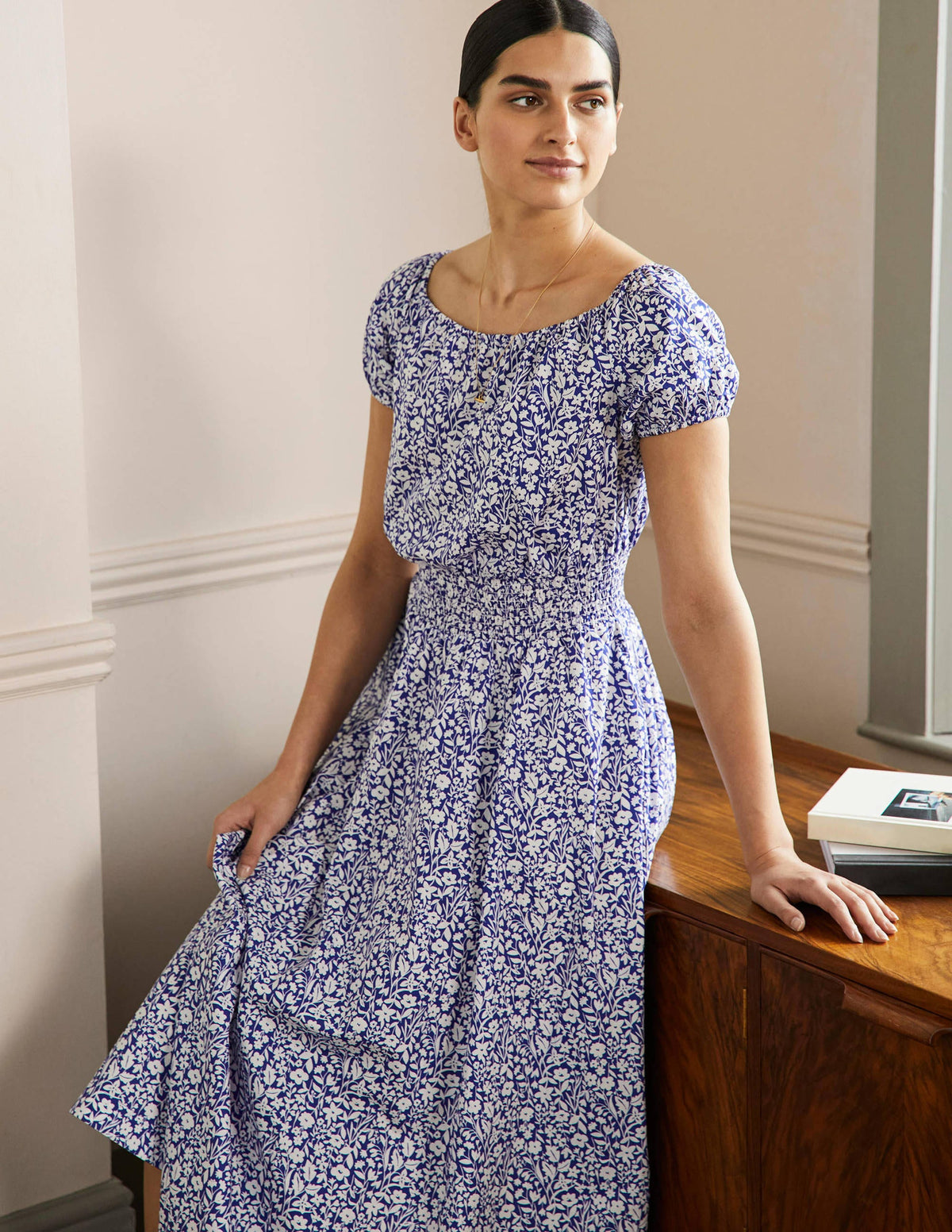 Scoop Neck Maxi Dress-Blue Floral - Image 5
