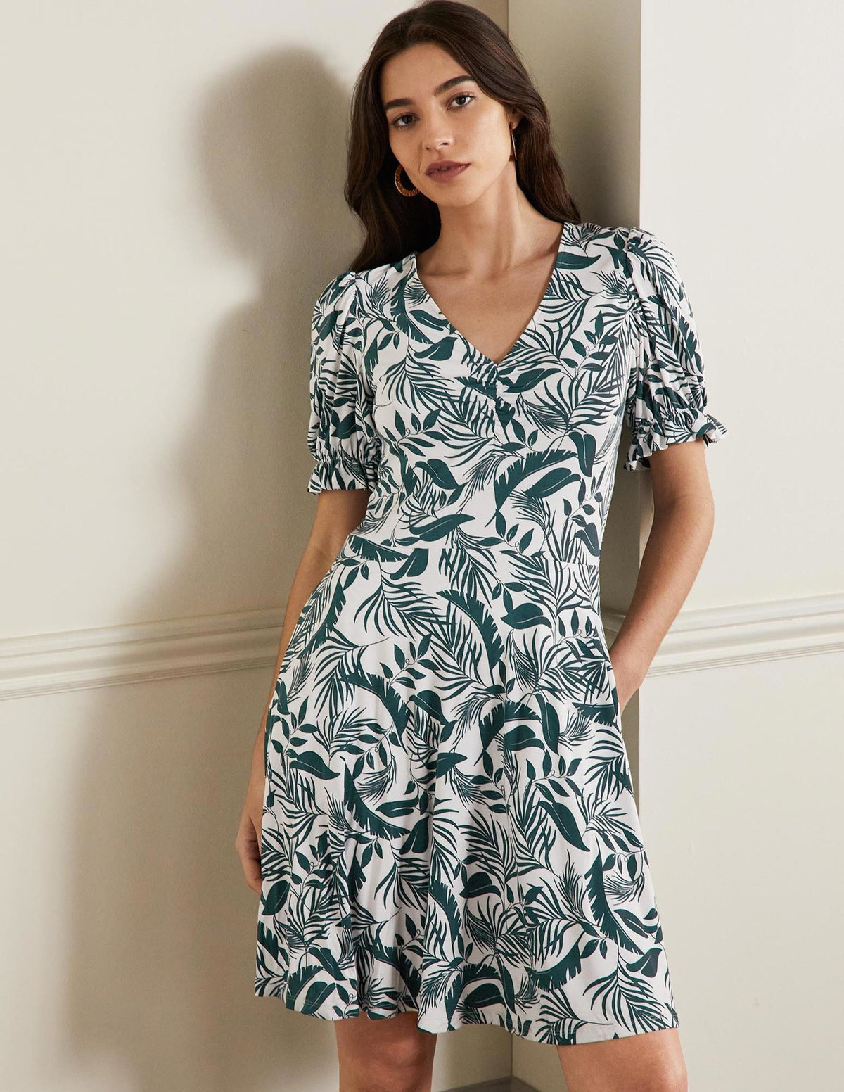 V-Neck Jersey Dress-Midnight Garden Tropic Foliage-1