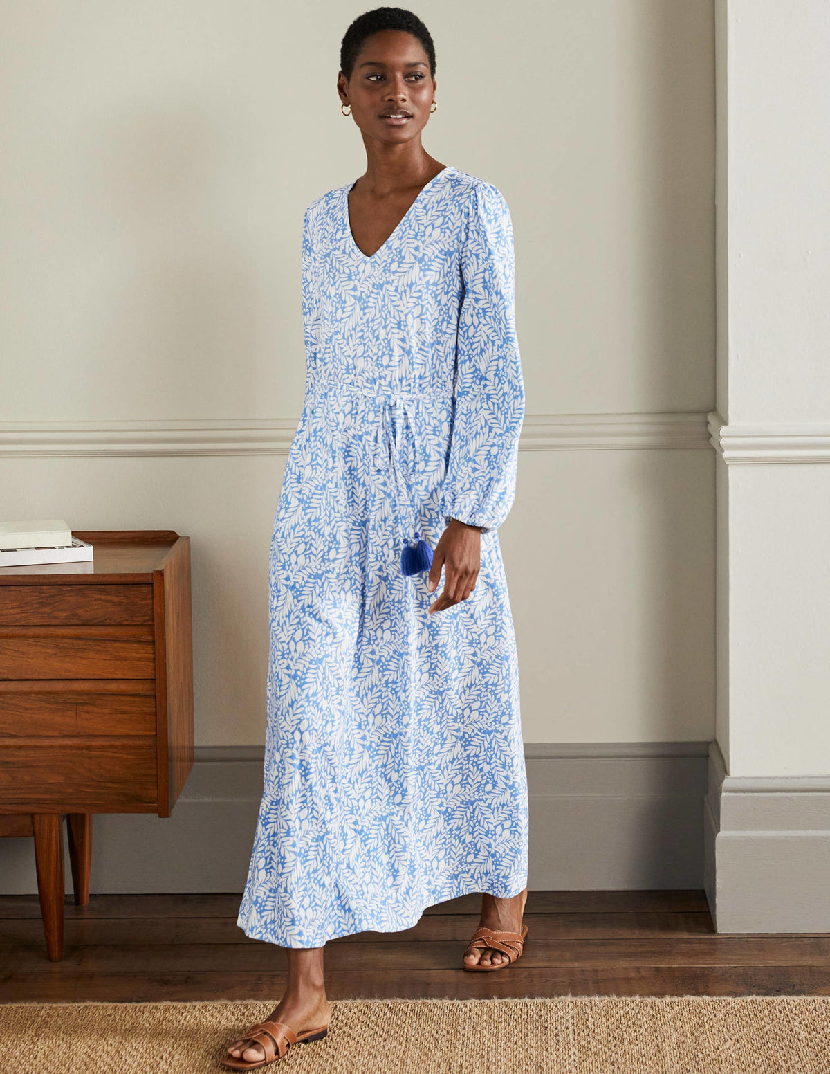 Belted Jersey Maxi Dress-Grape Hyacinth Lemon Foliage - Image 4