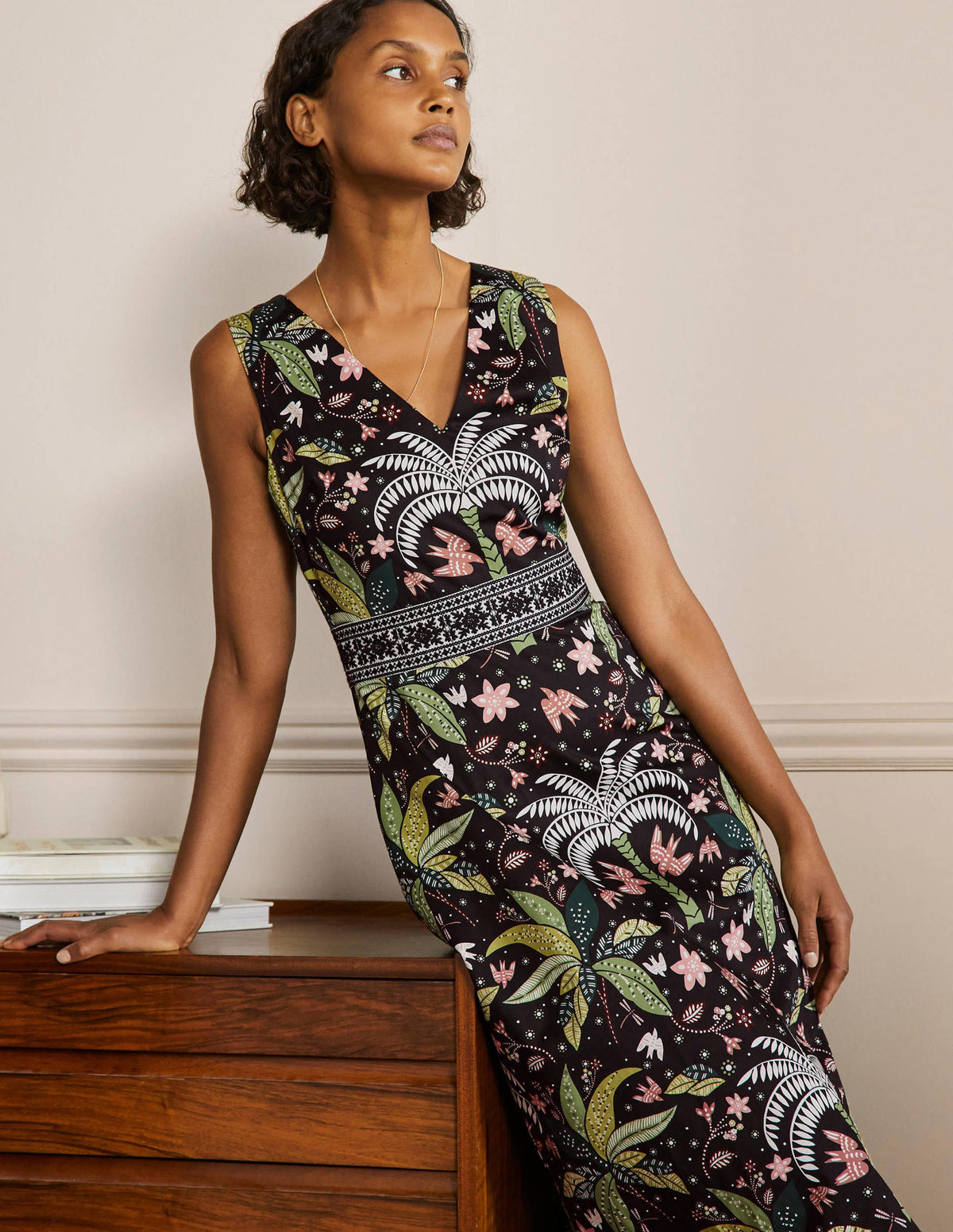 Embroidered Waist Midi Dress-Black, Oriental Palm-4