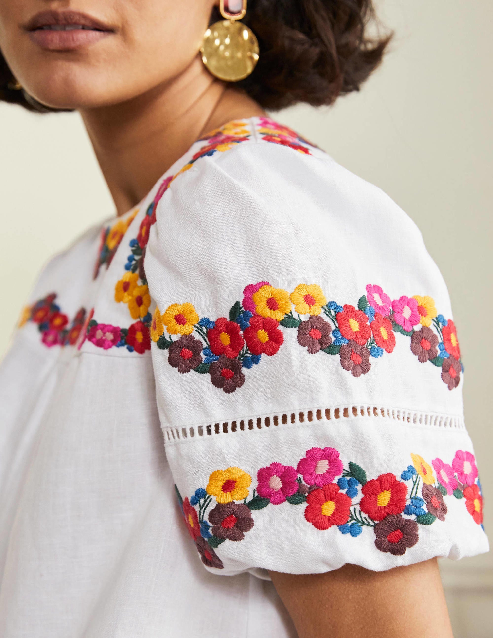 Embroidered Linen Shift Dress-White - Image 2