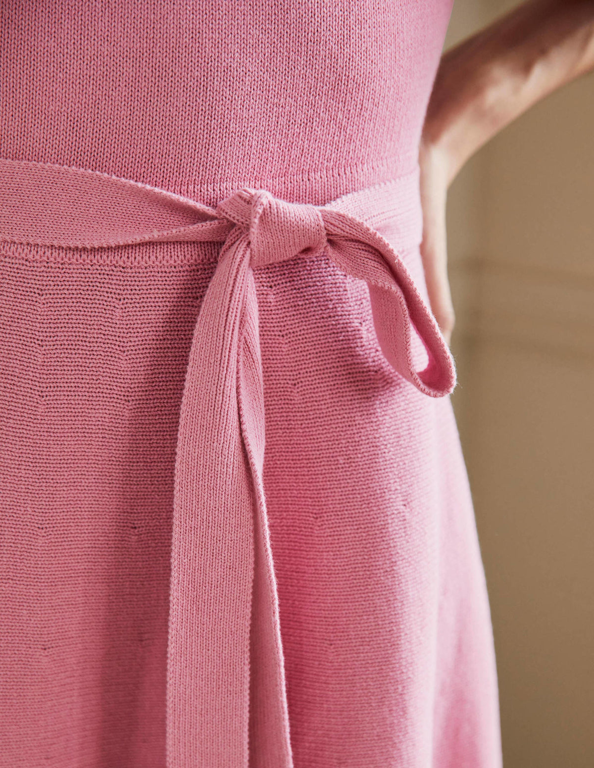 Wide Sleeve Knitted Dress-Formica Pink - Image 5