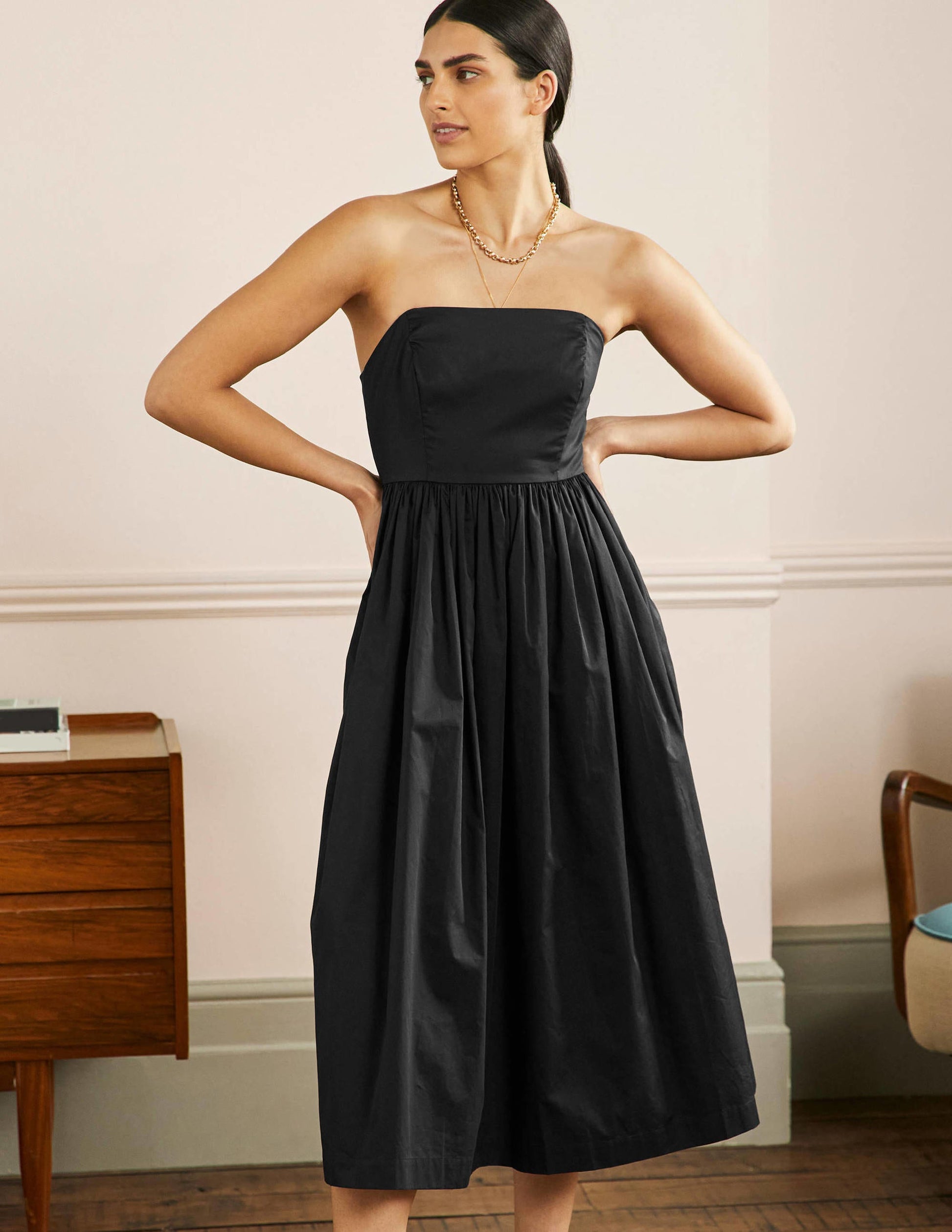 Emily Strapless Midi Dress-Black-4