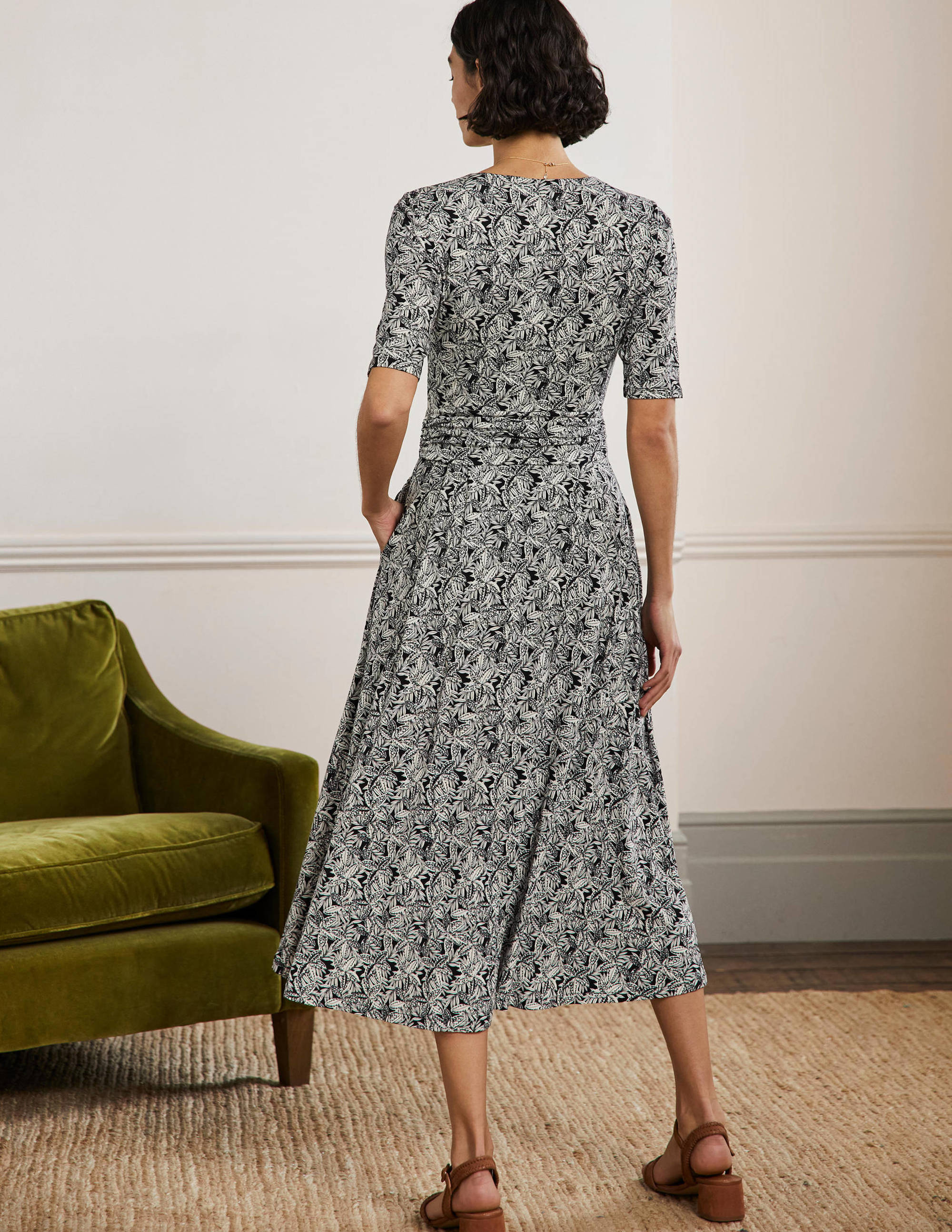 Ruched Waist Jersey Midi Dress-Black, Exotic Leaves - Image 3