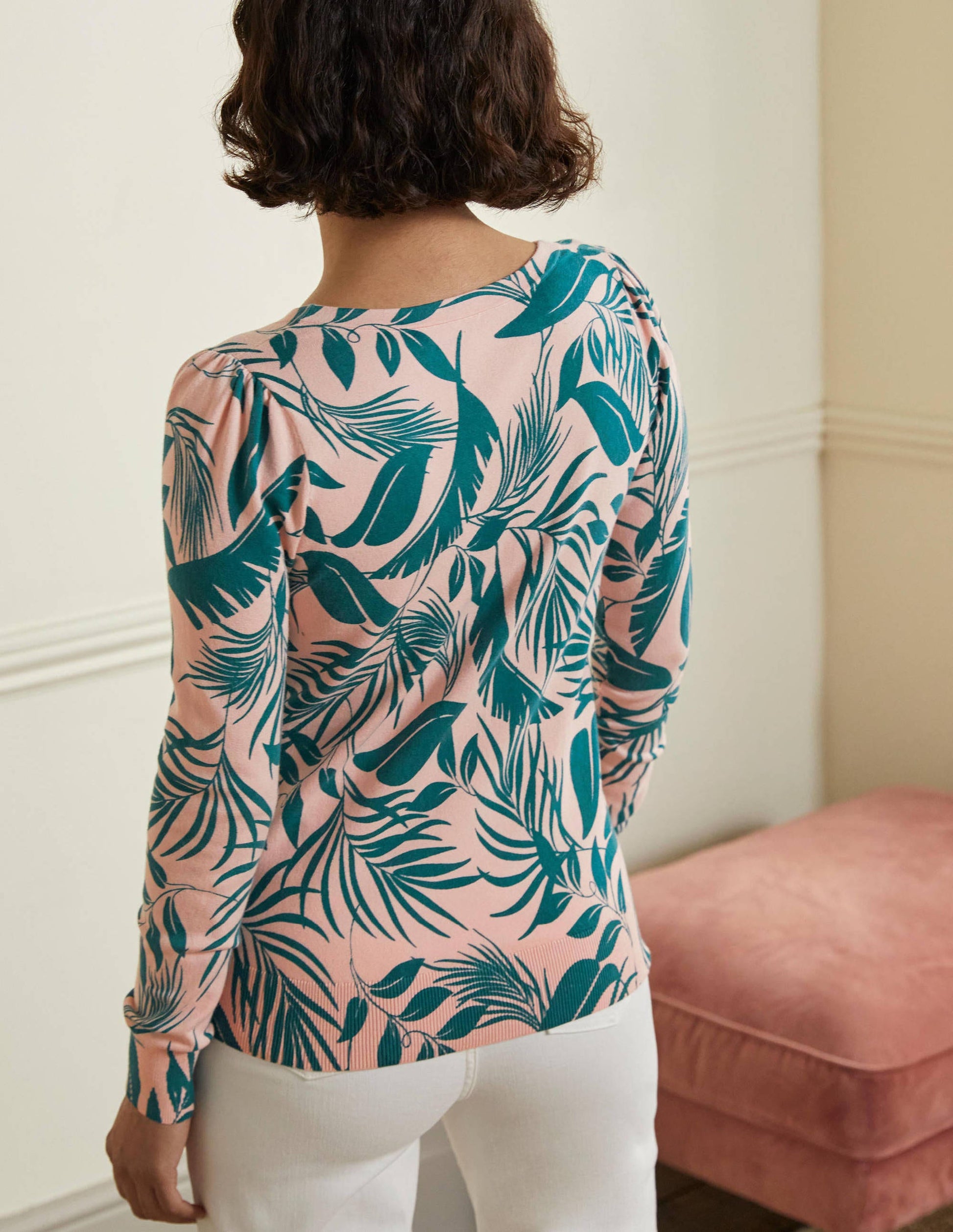 Cotton V-Neck Jumper-Milkshake, Tropic Foliage-3