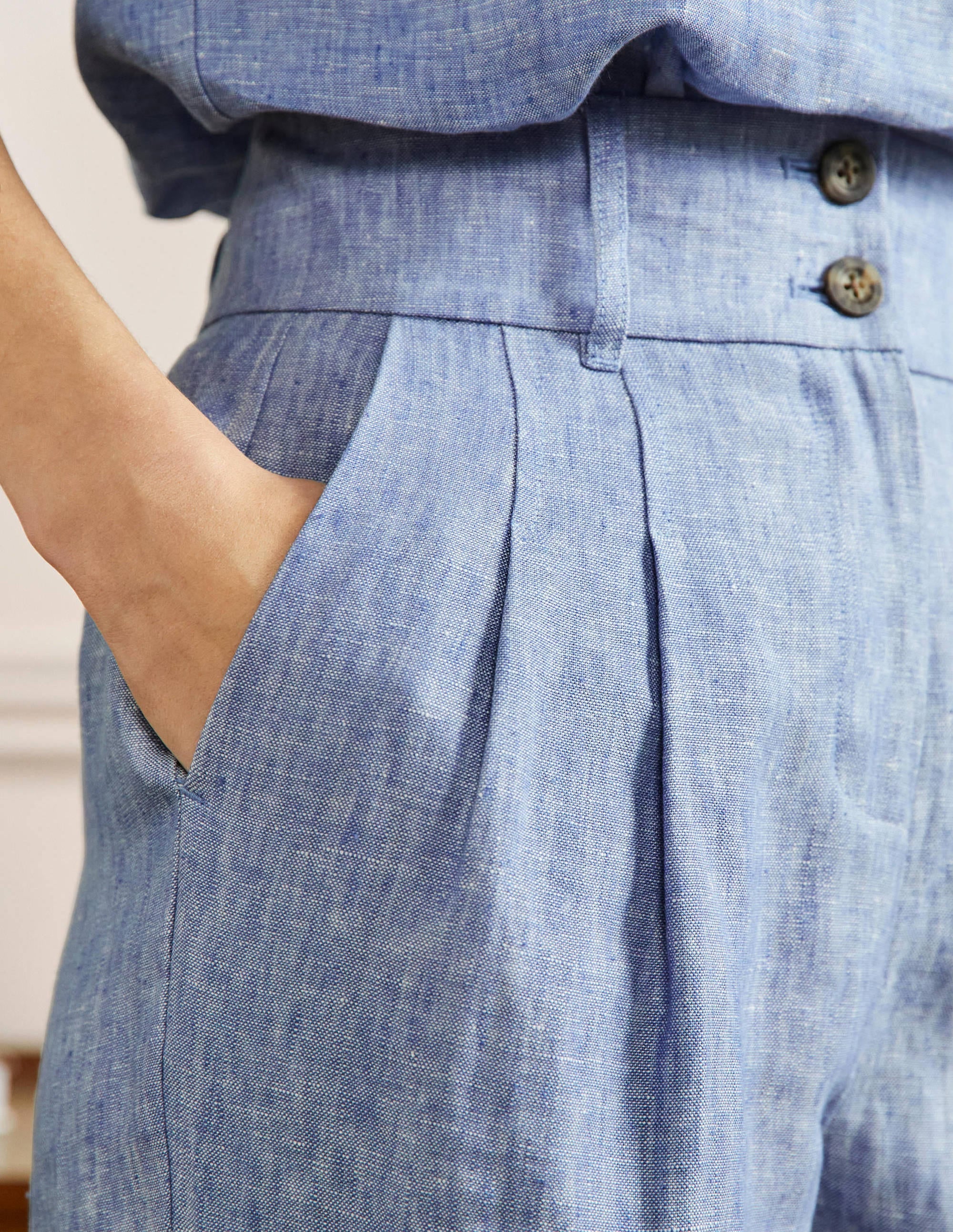 Turn Up Linen Trousers-Grey Blue Chambray - Image 2