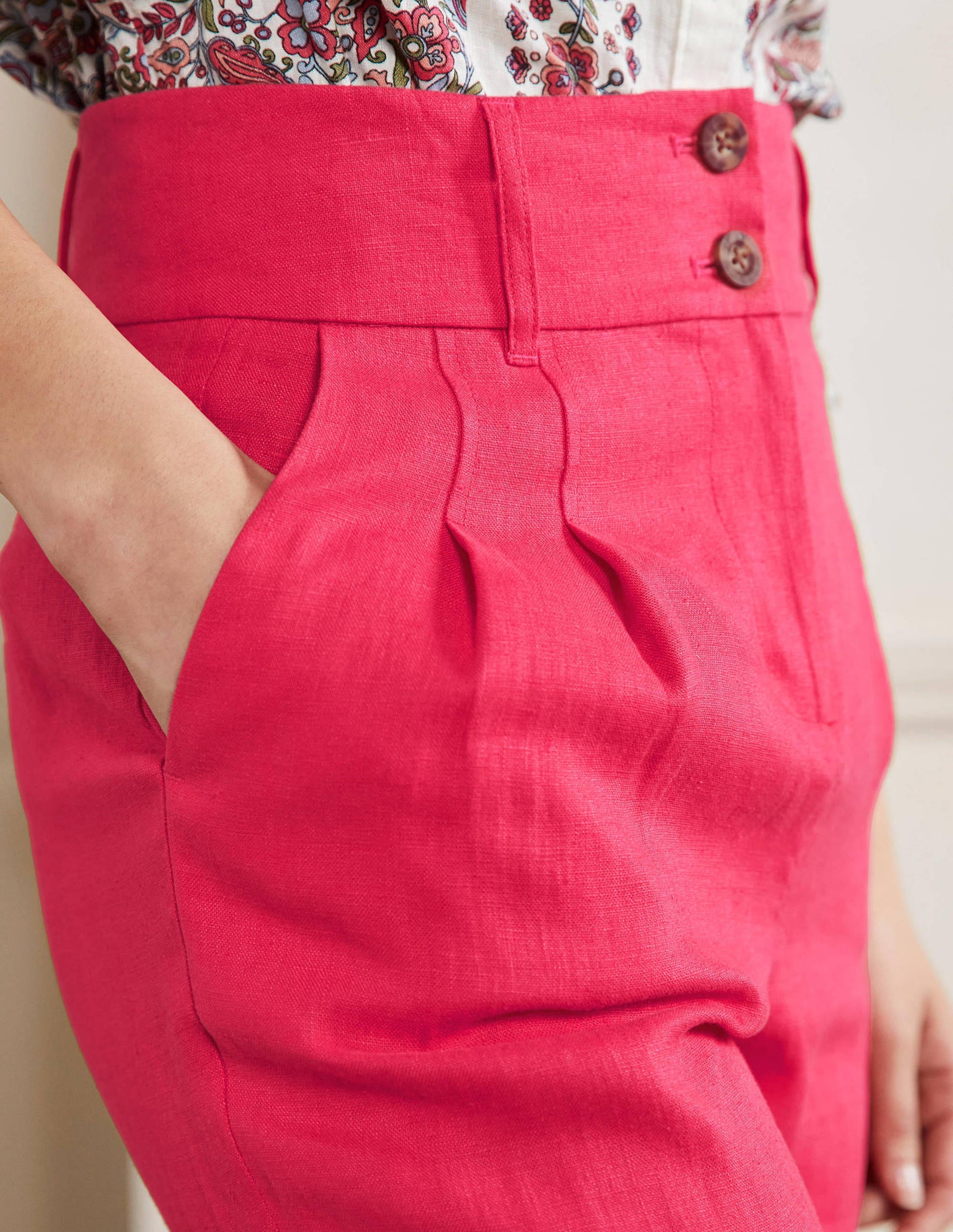 Turn Up Linen Trousers-Radish Pink-2
