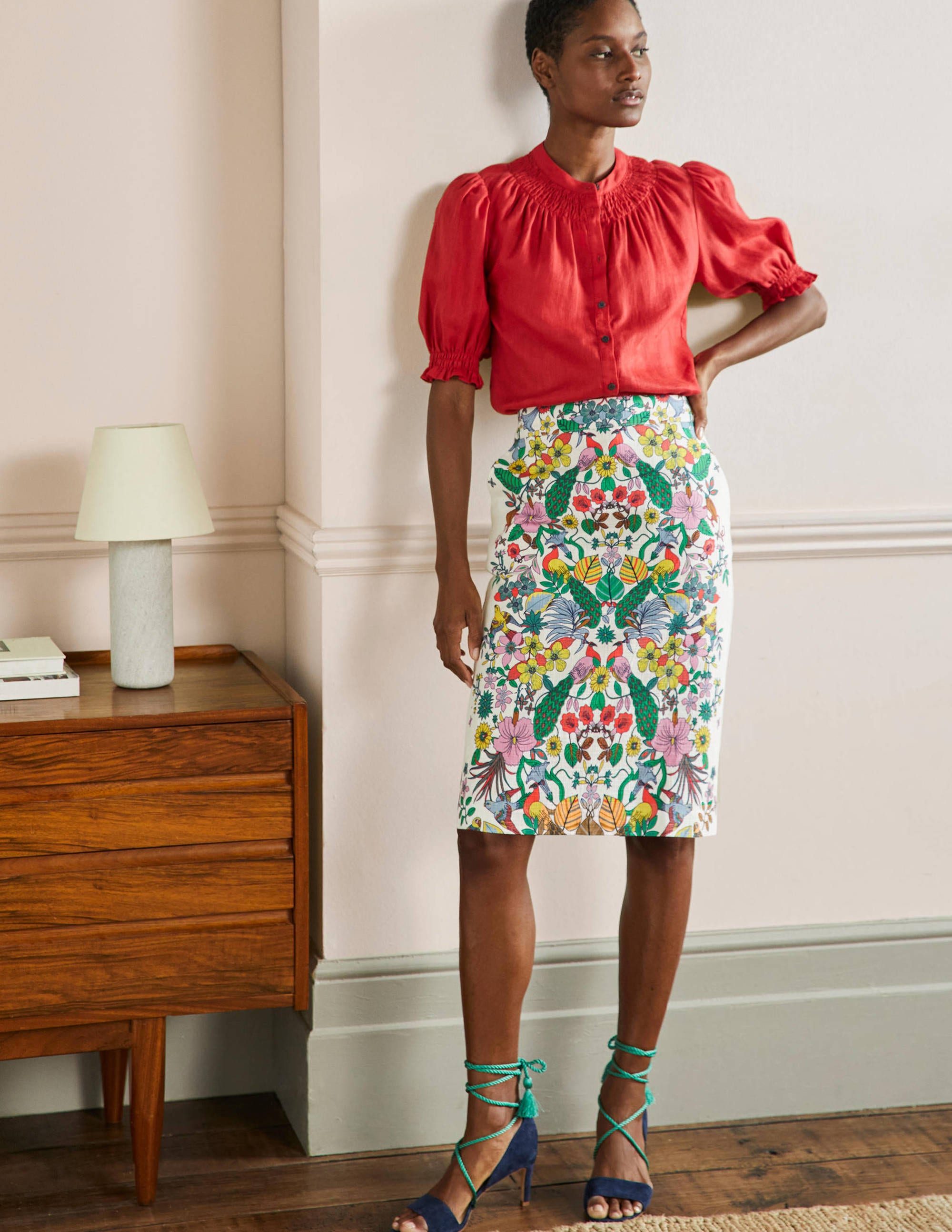 Textured Pencil Skirt-Exotic Paradise - Image 5