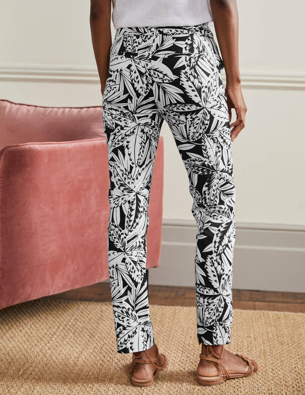 Richmond 7/8 Trouser-Black, Exotic Leaves-3