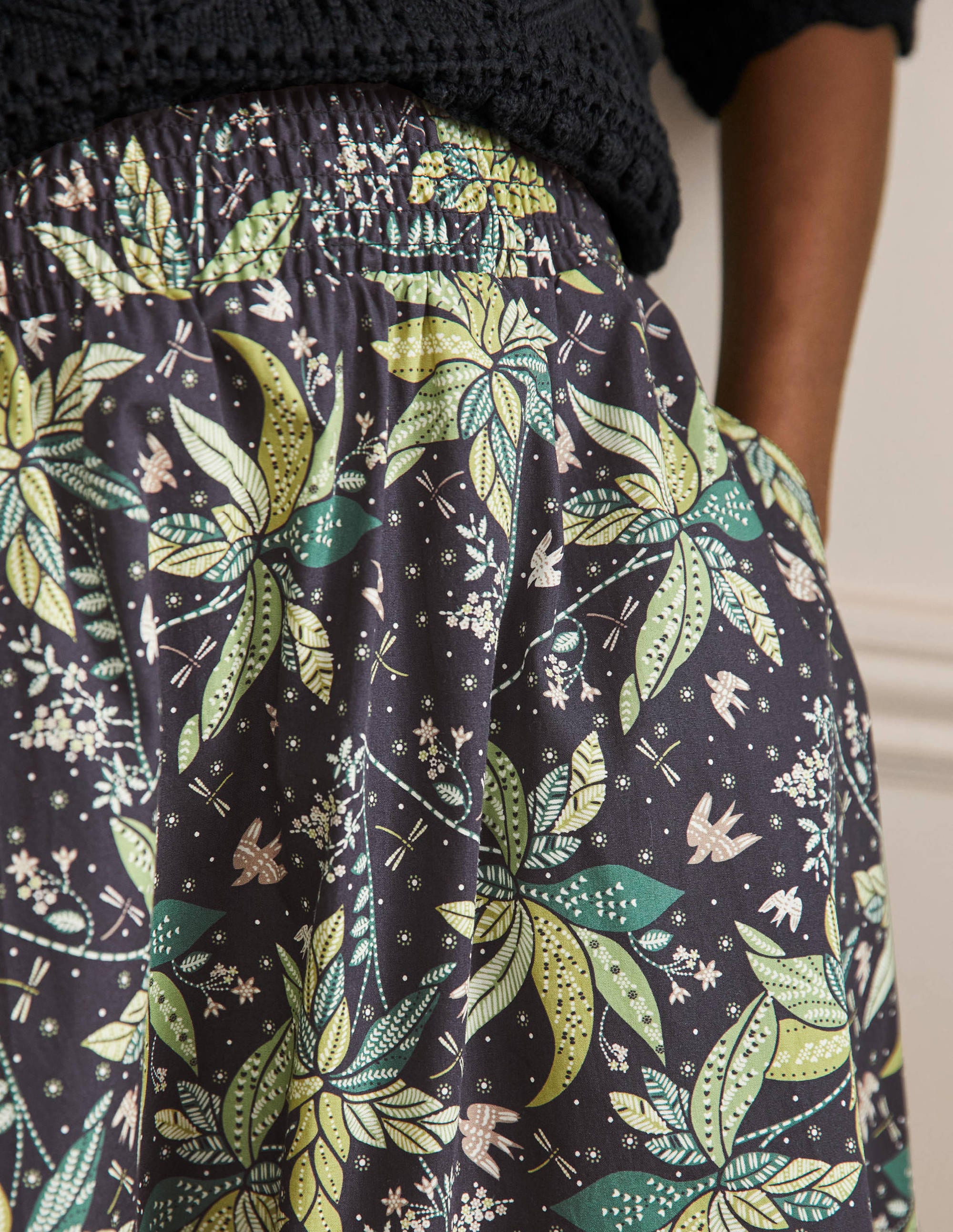 Shirred Waist Cotton Skirt-Black, Oriental Cascade - Image 2