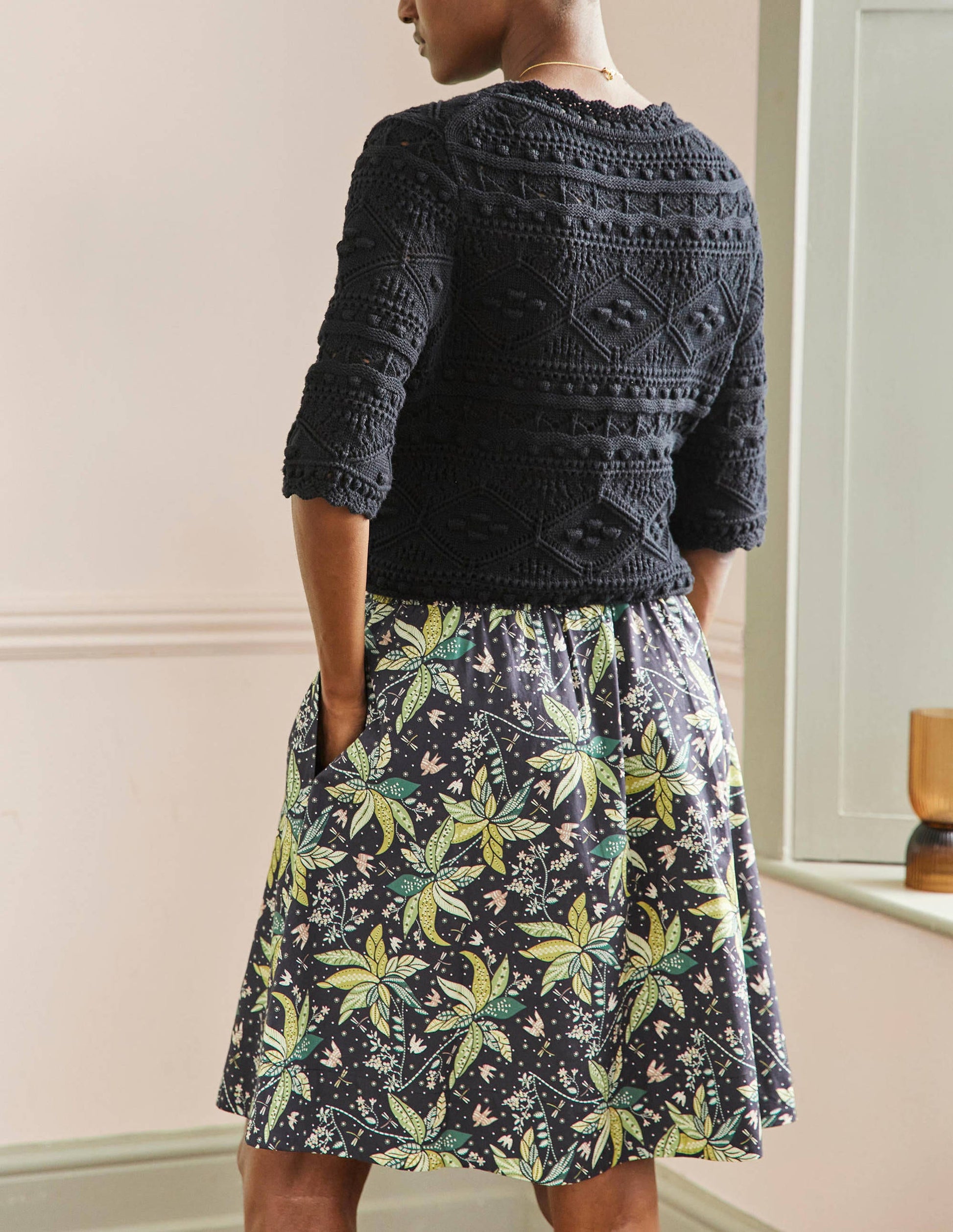 Shirred Waist Cotton Skirt-Black, Oriental Cascade-3