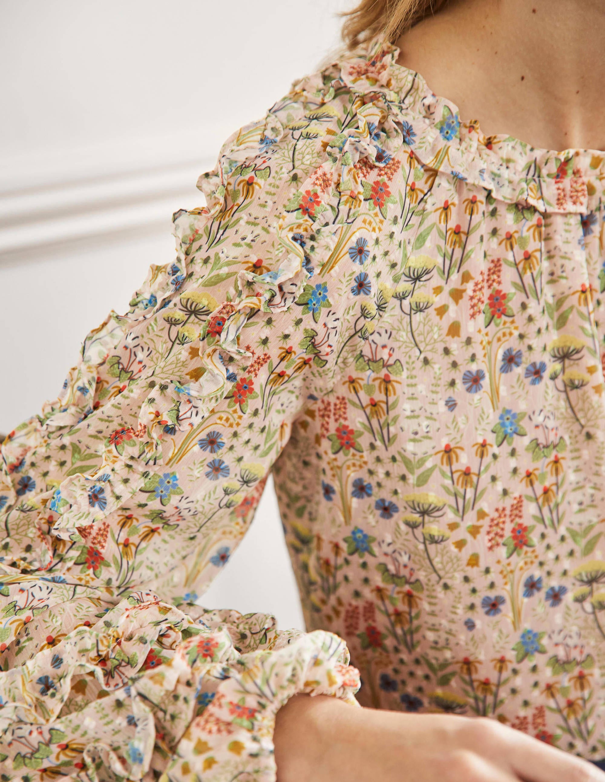 Ruffle Detail Raglan Blouse-Milkshake, Wildflower Bloom - Image 2