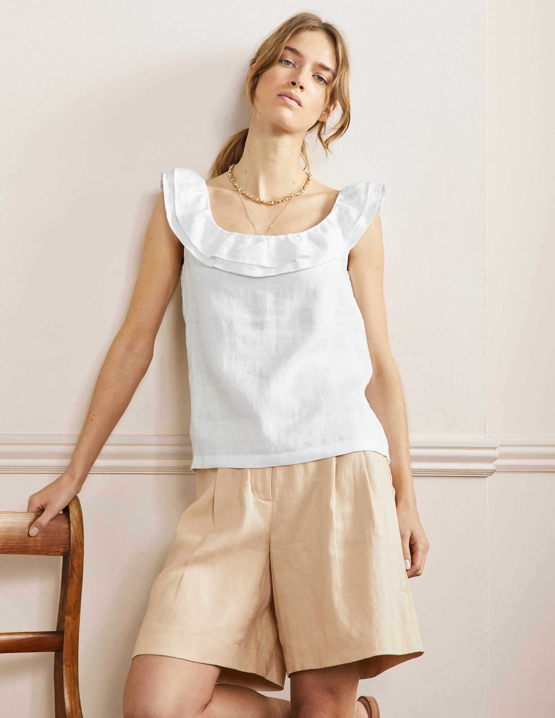Sleeveless Ruffle Linen Top-White-4