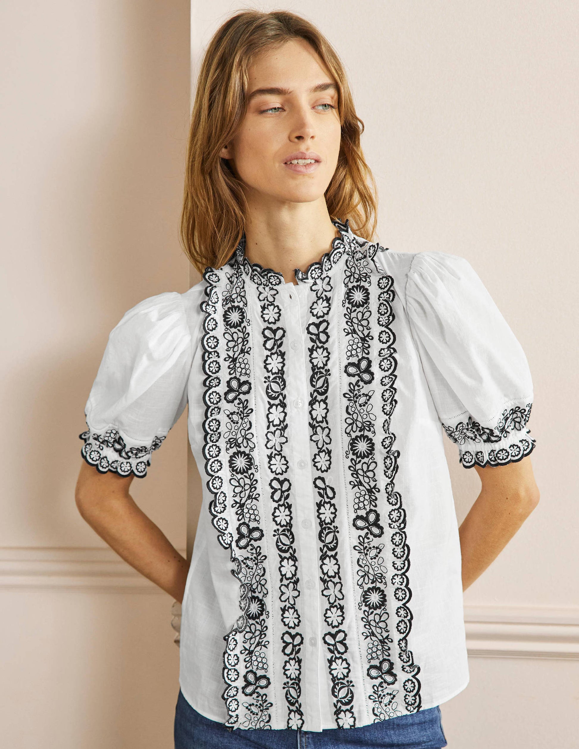 Embroidered Short Sleeve Shirt-White-4