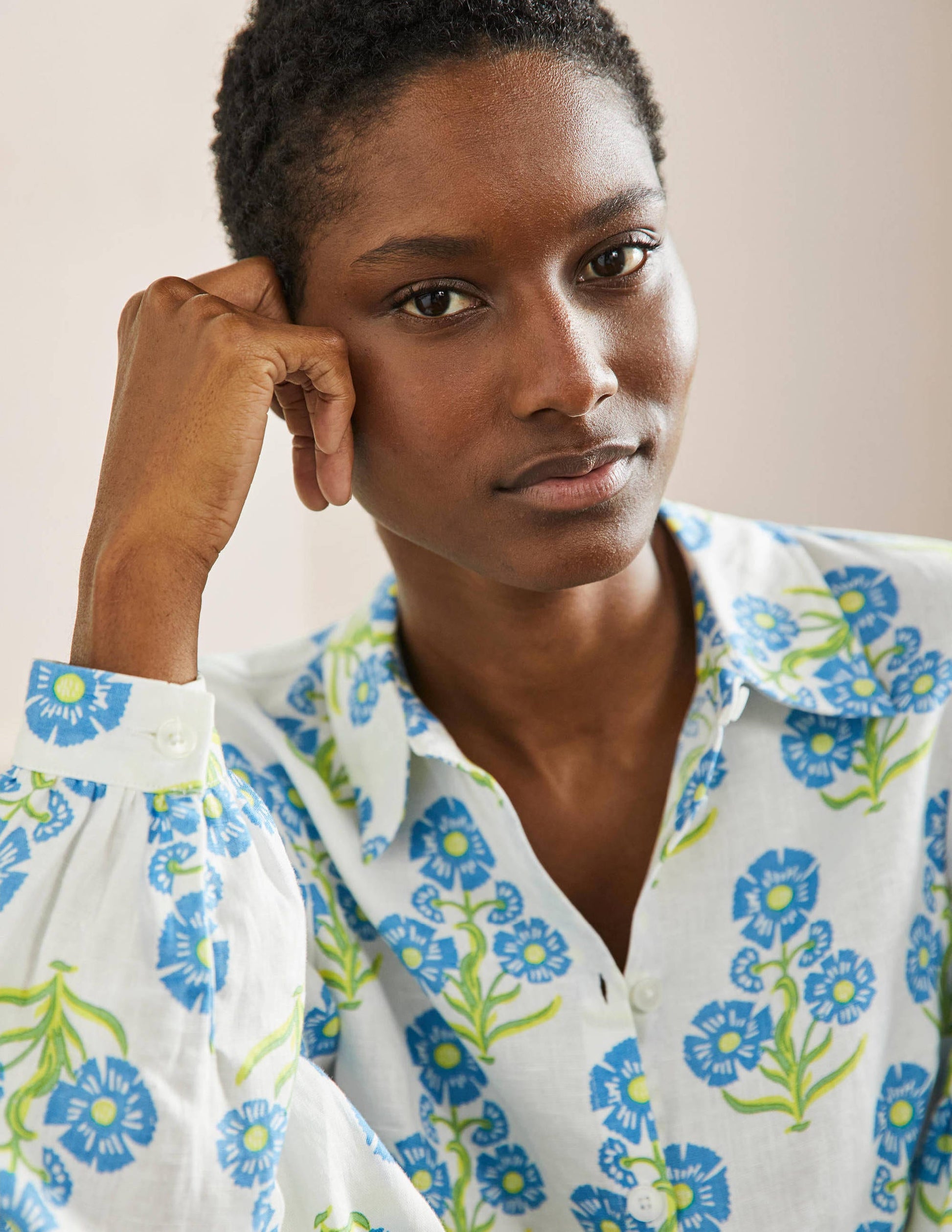 Anna Blouson Linen Shirt-Molly Mahon Flower Woodblock-6