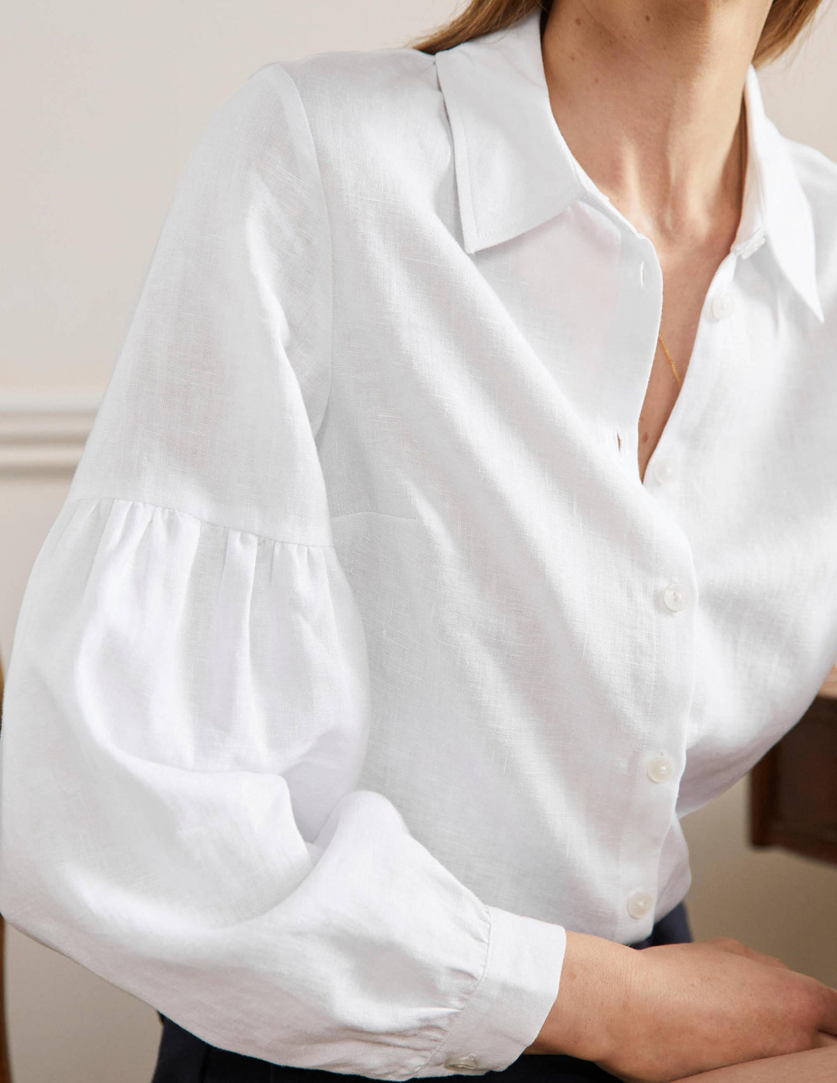 Anna Blouson Linen Shirt-White - Image 2
