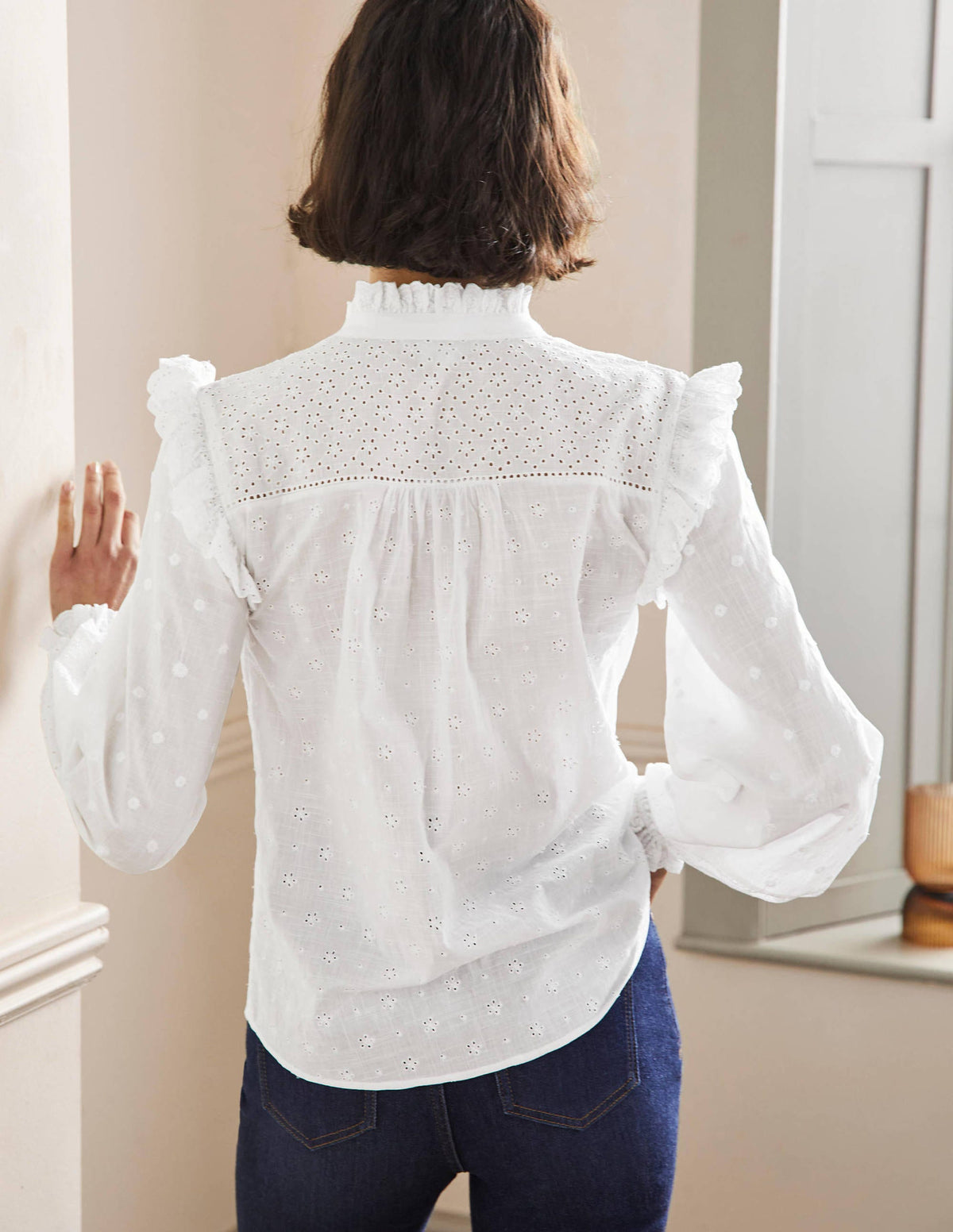 Iris Broderie Shirt-White-3