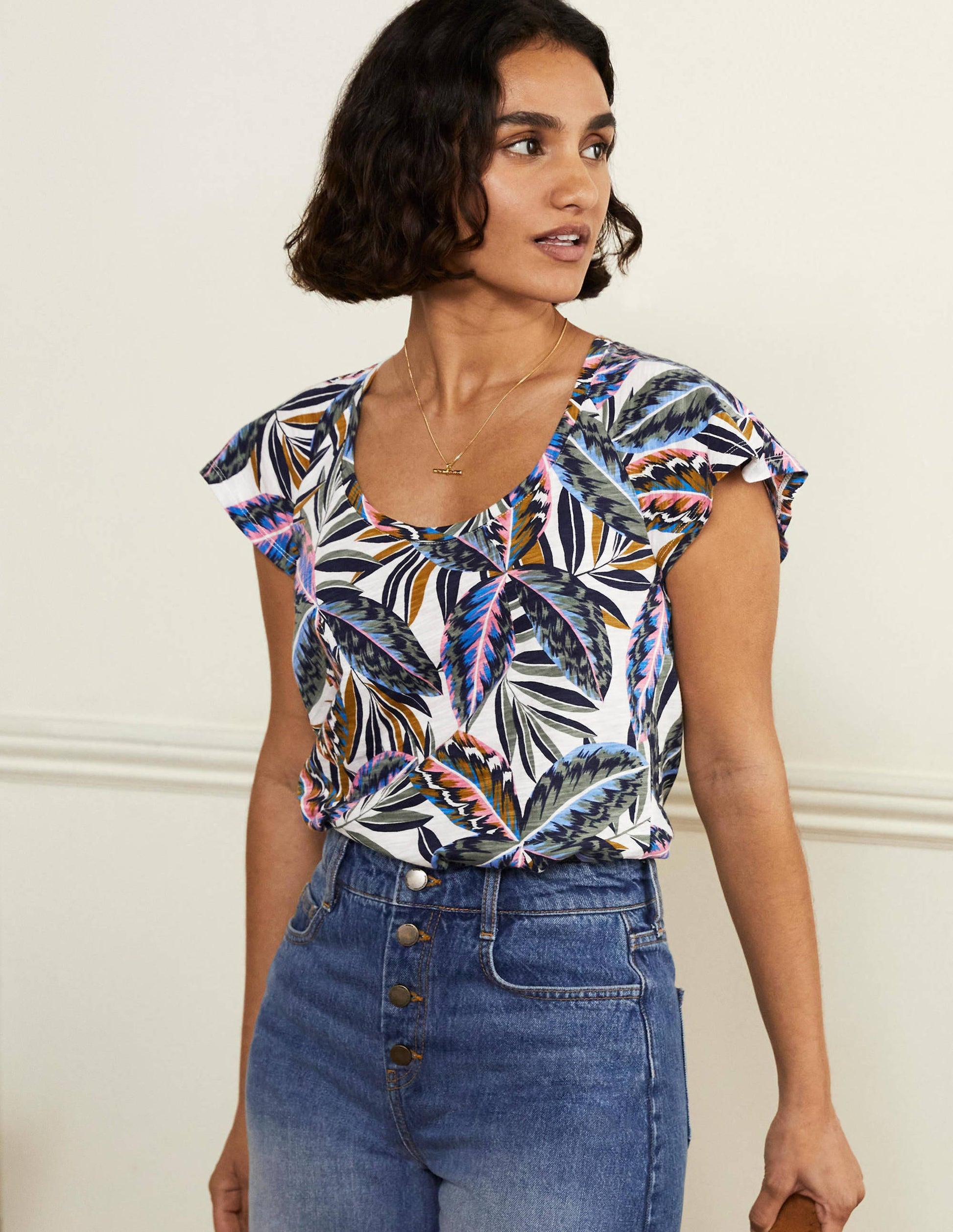 Scoop Flutter Sleeve T-Shirt-Multi, Exotic Leaves-1