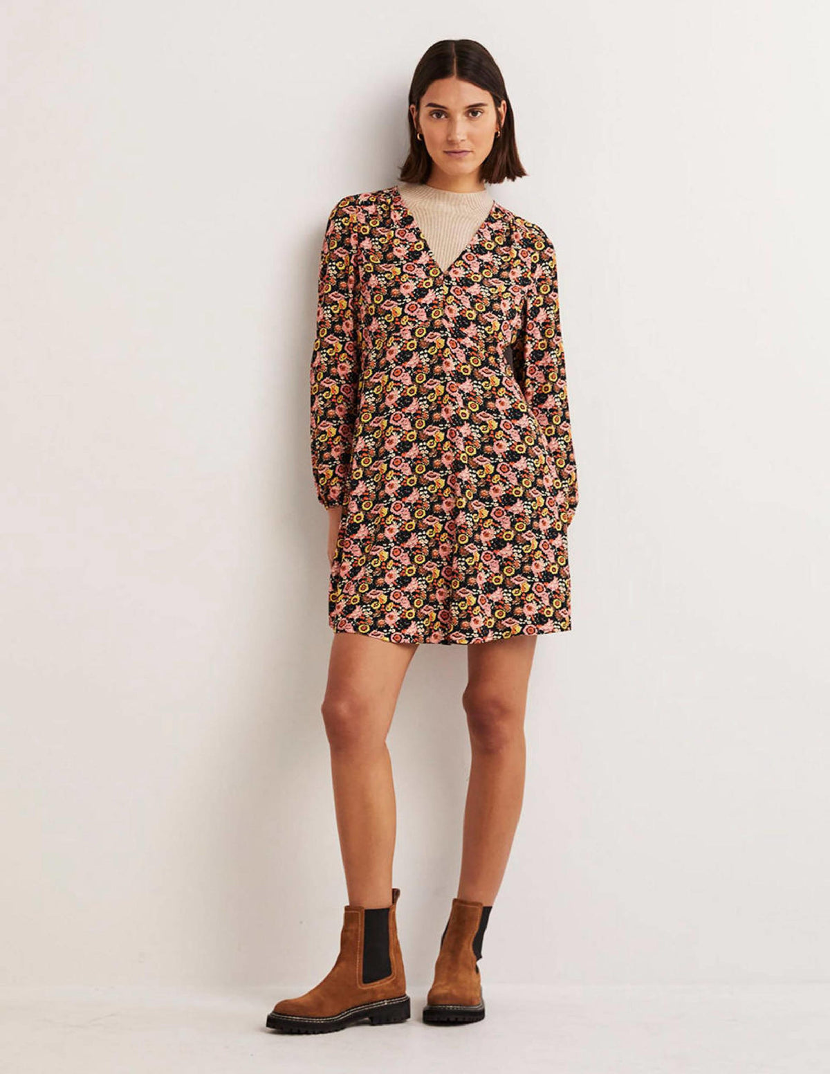 V-Neck Tea Dress-Almond Pink, Flora Illusion - Image 4