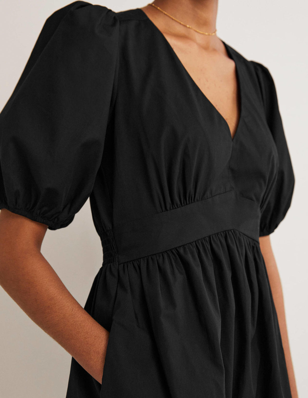Puff Sleeve Tiered Dress-Black-2