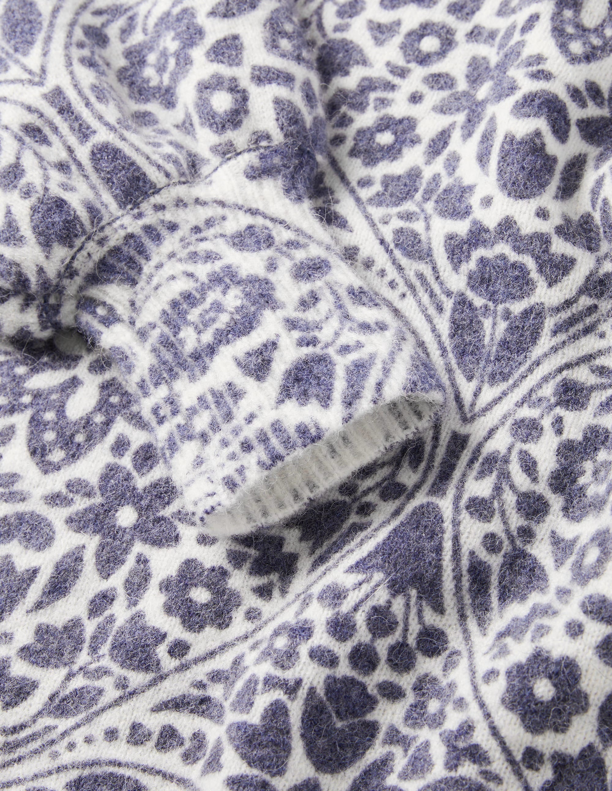 Blouson Sleeve Fluffy Jumper-Ivory, Navy Heart Bloom - Image 6