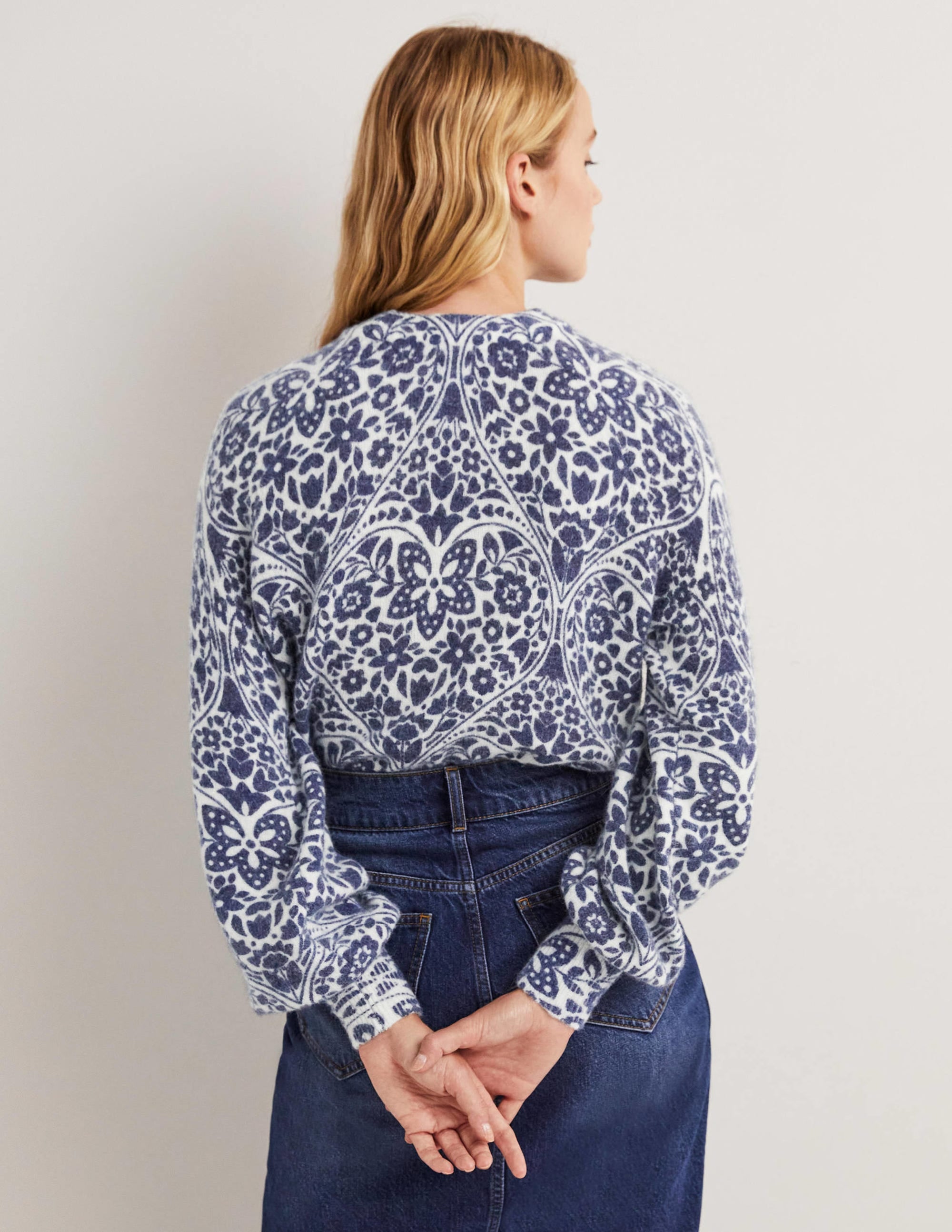 Blouson Sleeve Fluffy Jumper-Ivory, Navy Heart Bloom - Image 3