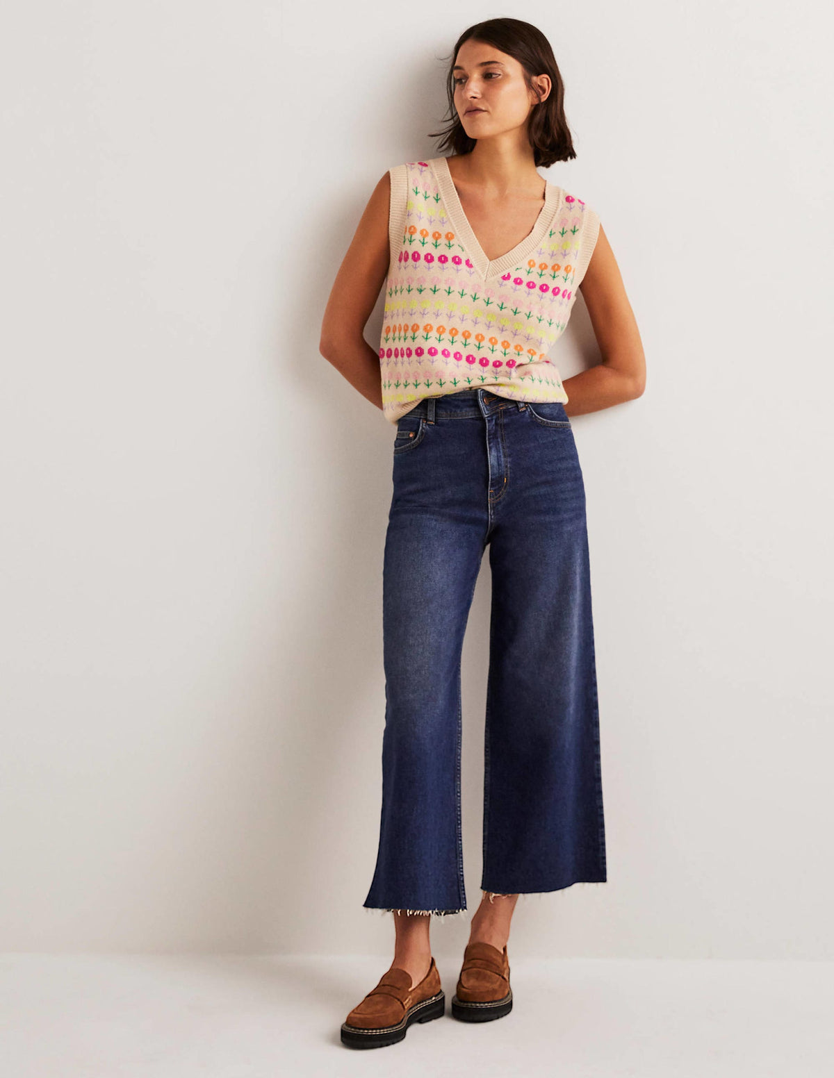 V-neck Knitted Tank Top-Chinchilla Melange, Floral - Image 5