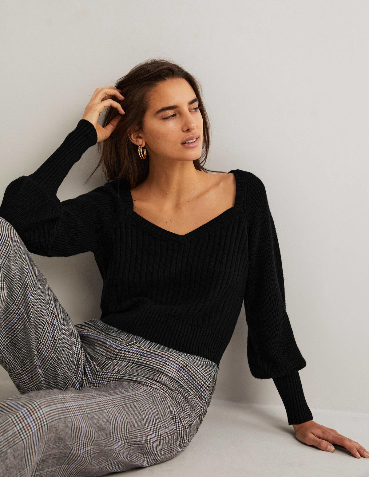 Sweetheart Neck Blouson Jumper-Black - Image 4