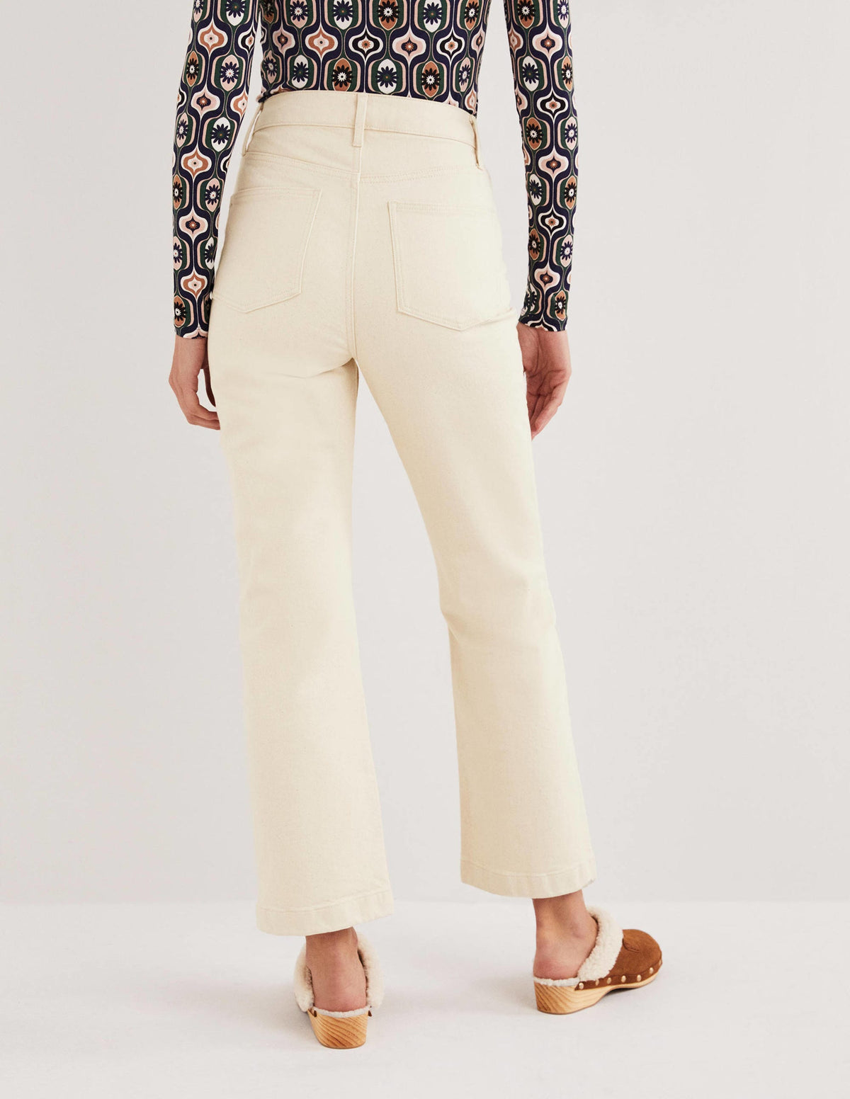 Rigid Cropped Flare Jeans-Ecru - Image 3