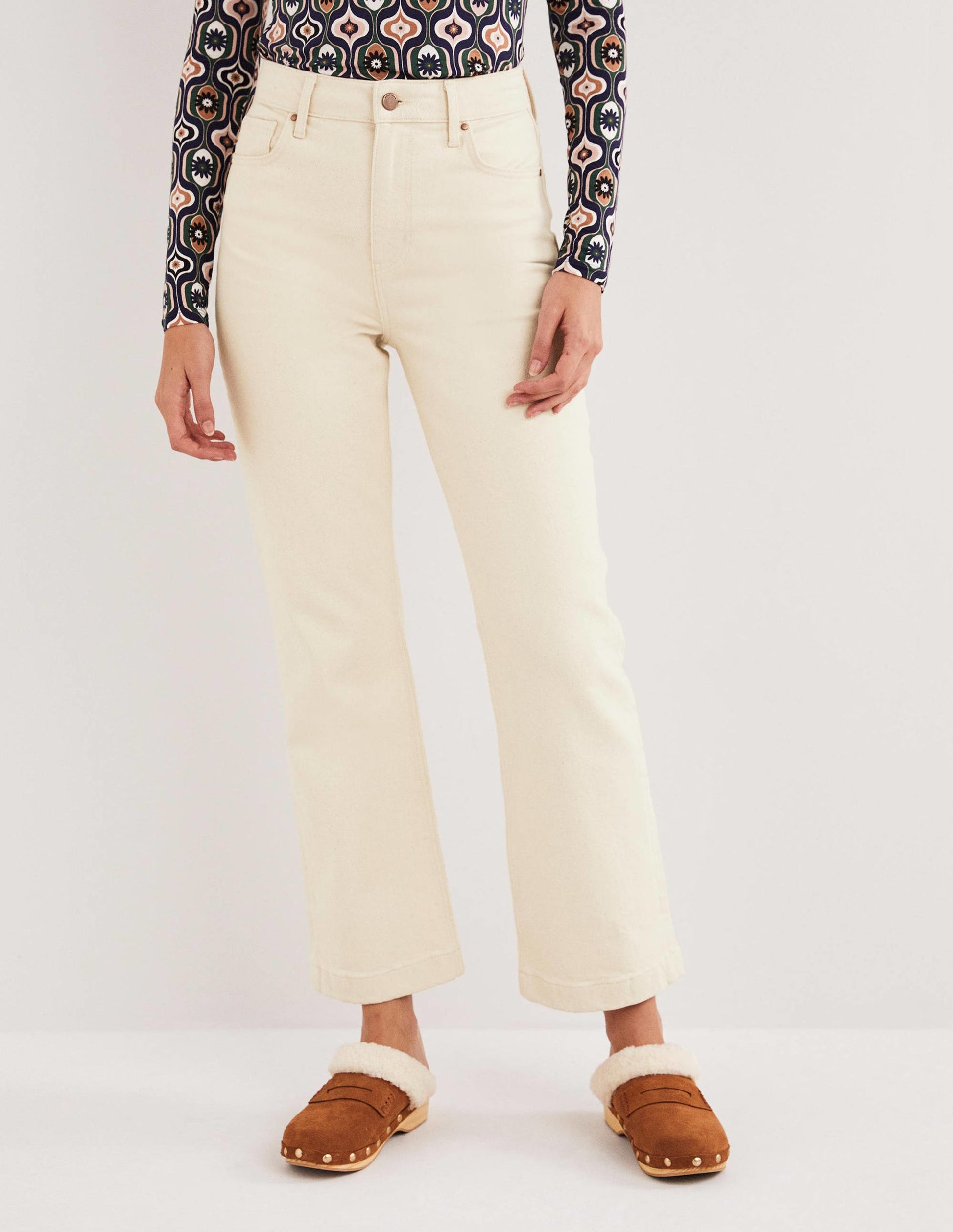 Rigid Cropped Flare Jeans-Ecru-5