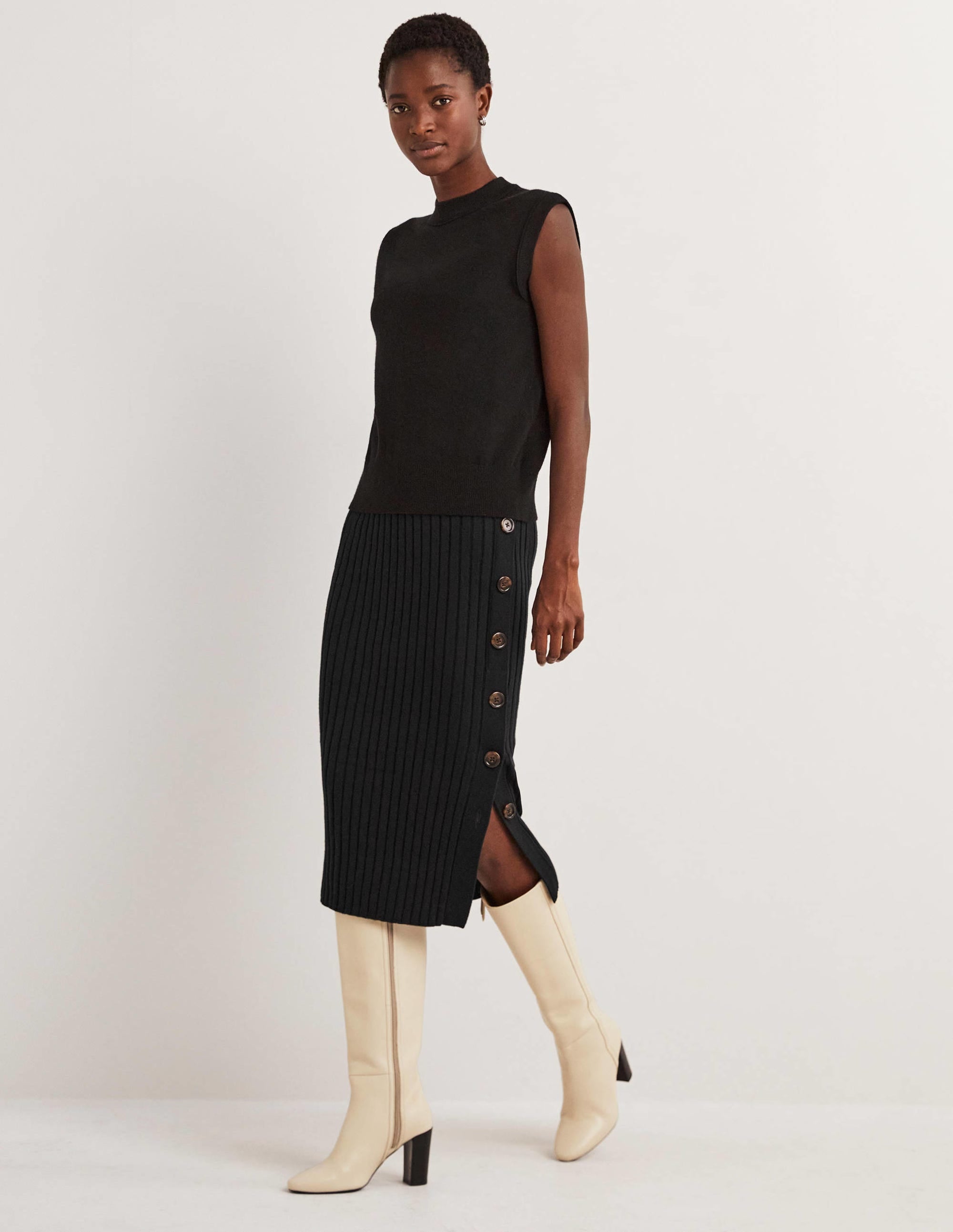 Knitted Column Skirt-Black - Image 1