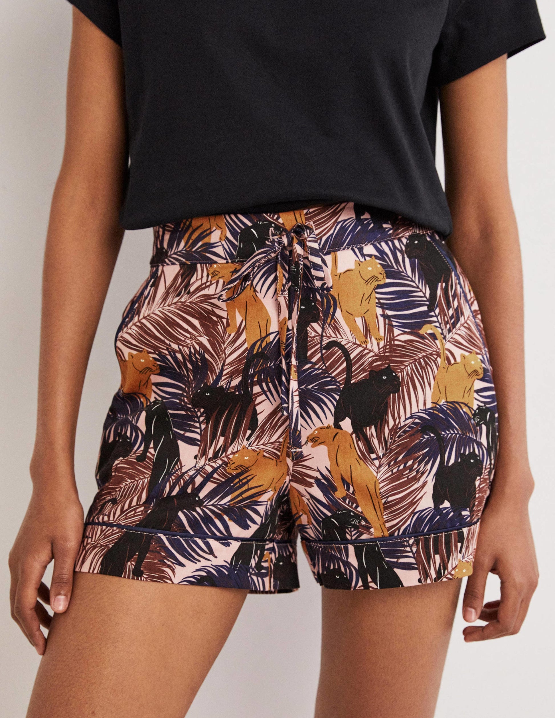 Easy Cotton Sleep Short-Milkshake, Tropic Panther-4