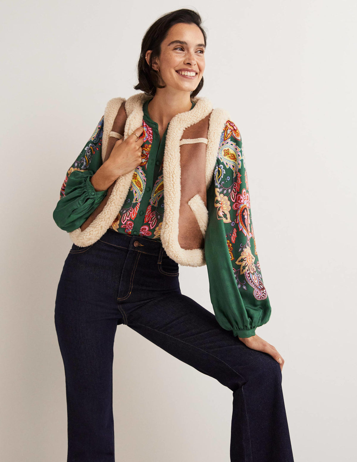Blouson Sleeve Blouse-Trekking Green, Paisley Charm - Image 4