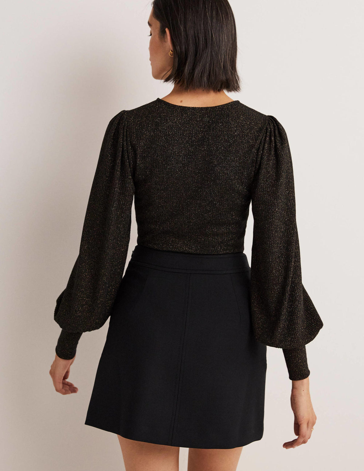 Metallic Blouson Sleeve Top-Black/Gold Sparkle - Image 3