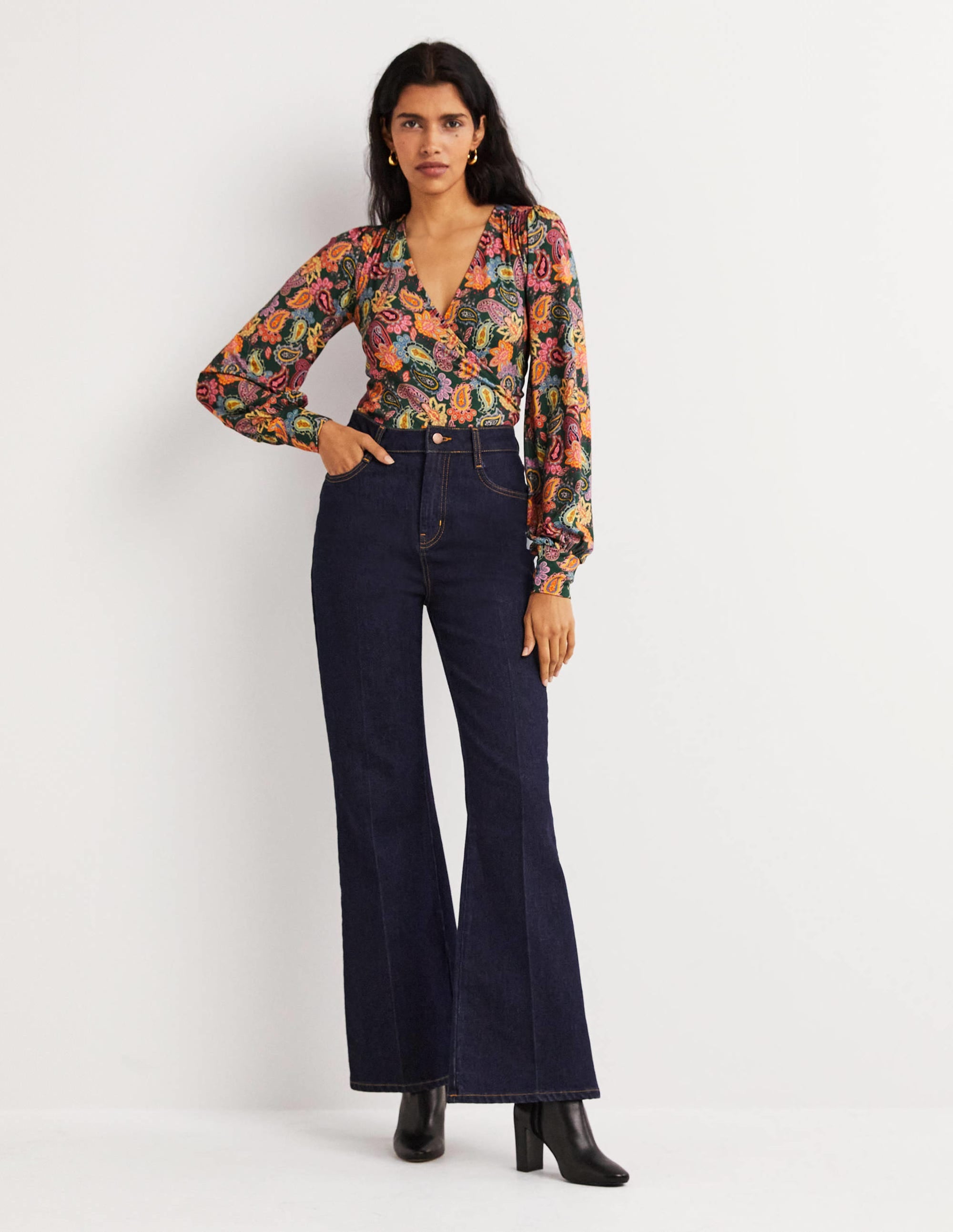 Blouson Wrap Top-Trekking Green, Paisley Charm - Image 4