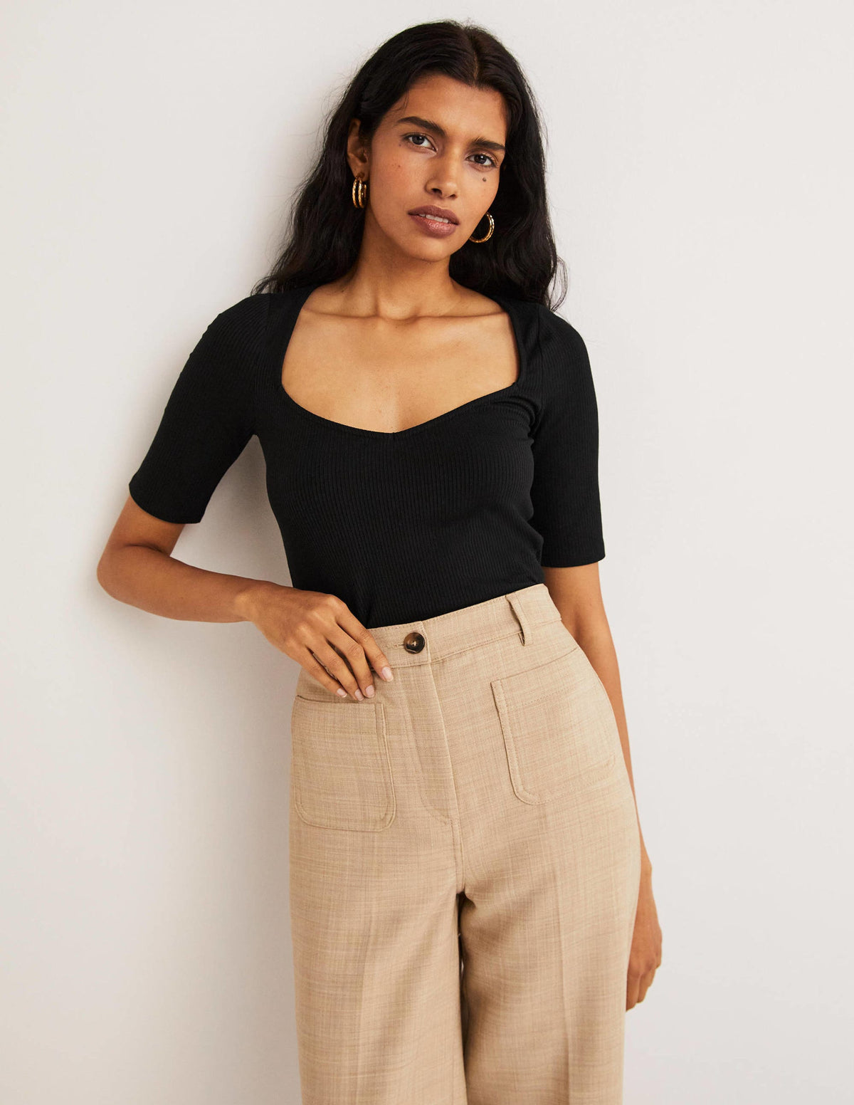 Soft Ribbed Sweetheart T-shirt-Black-1