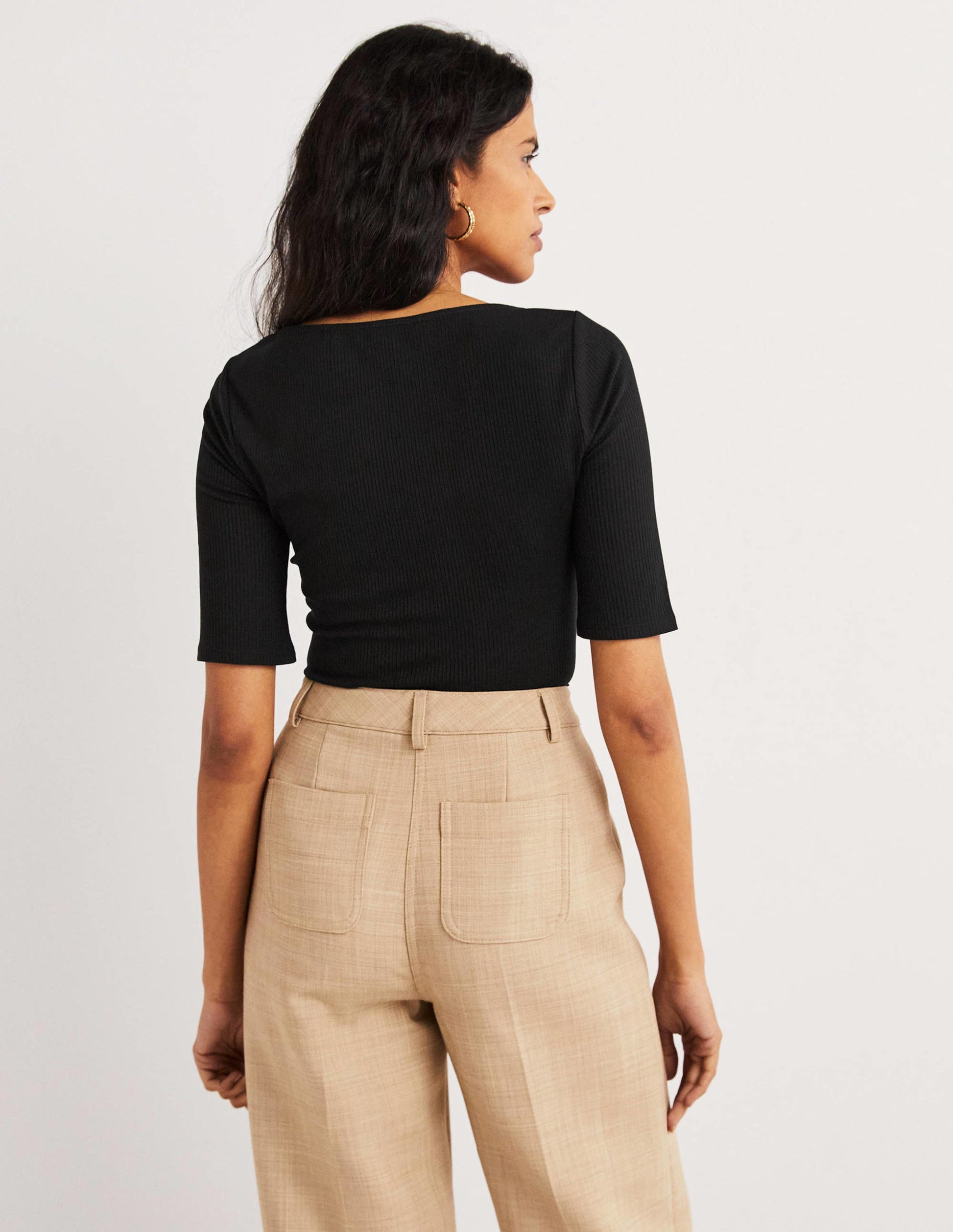 Soft Ribbed Sweetheart T-shirt-Black-3