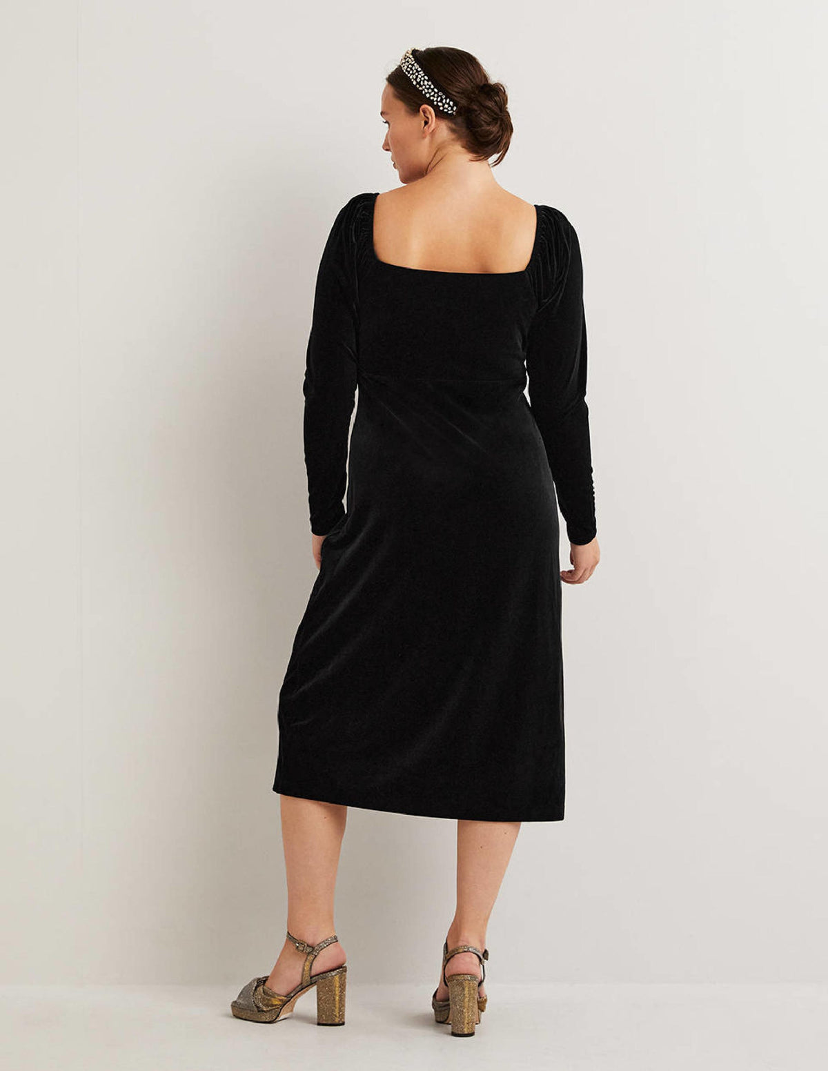 Black Velvet Sweetheart Midi Dress-Black - Image 3