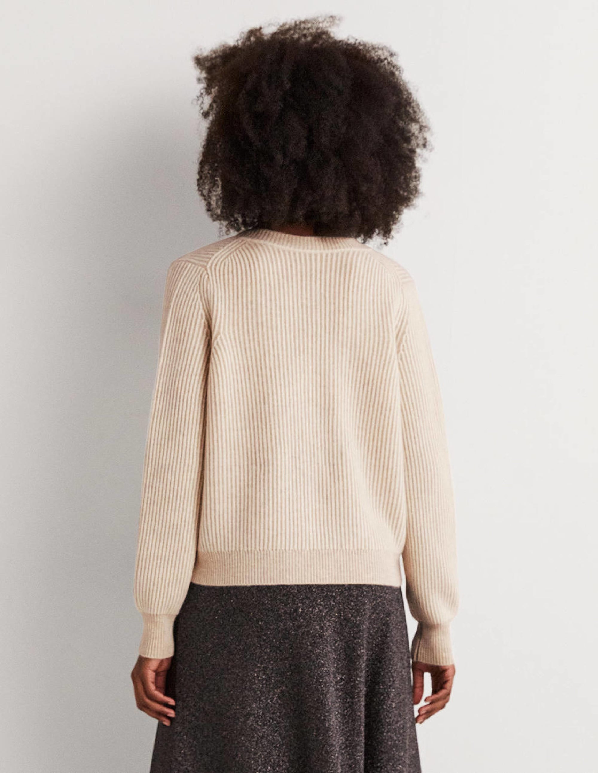 Cashmere Scoop Neck Jumper-Oatmeal Melange, Ivory - Image 3