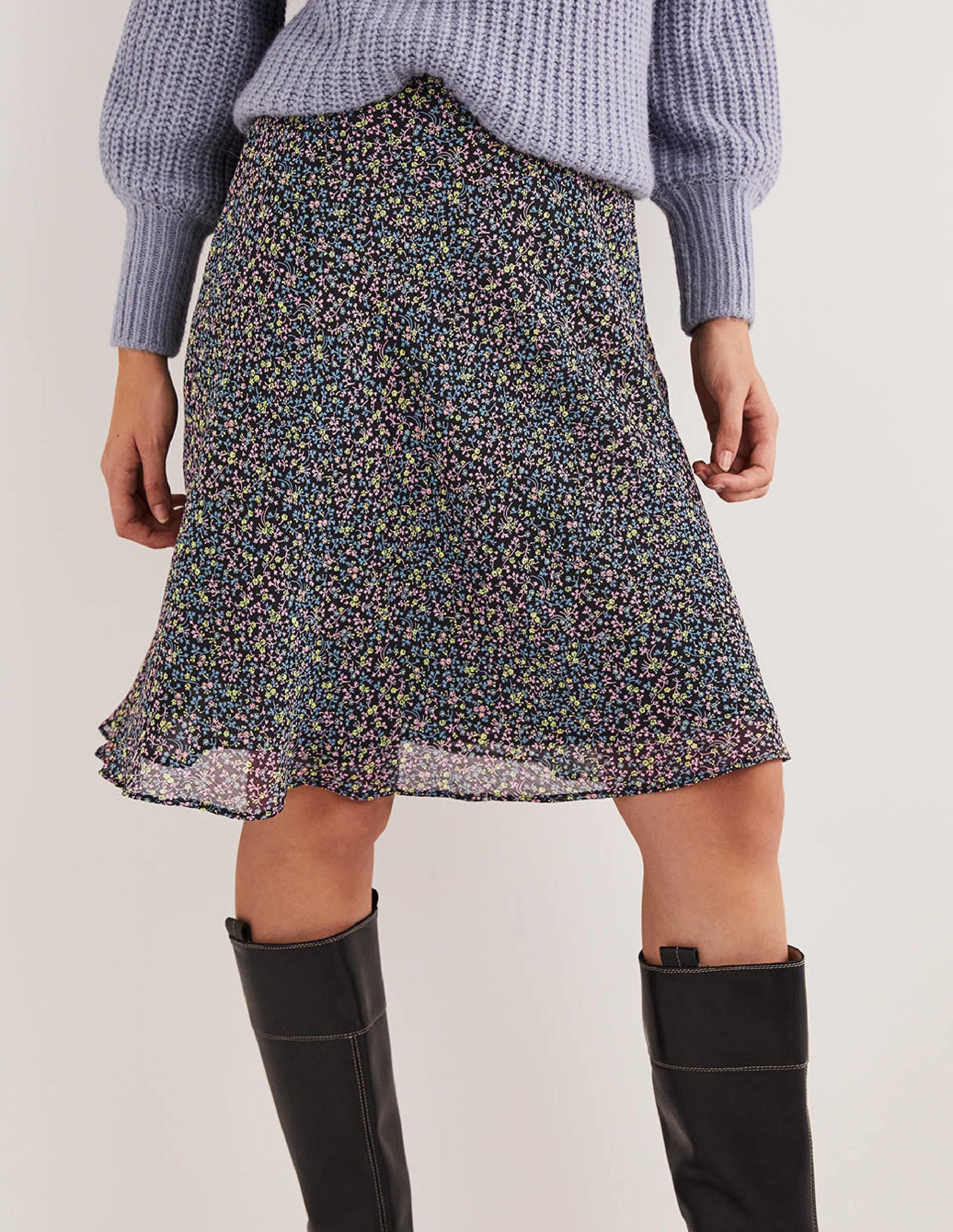 Crinkle Bias-cut Skirt-Black, Wild Vine - Image 4