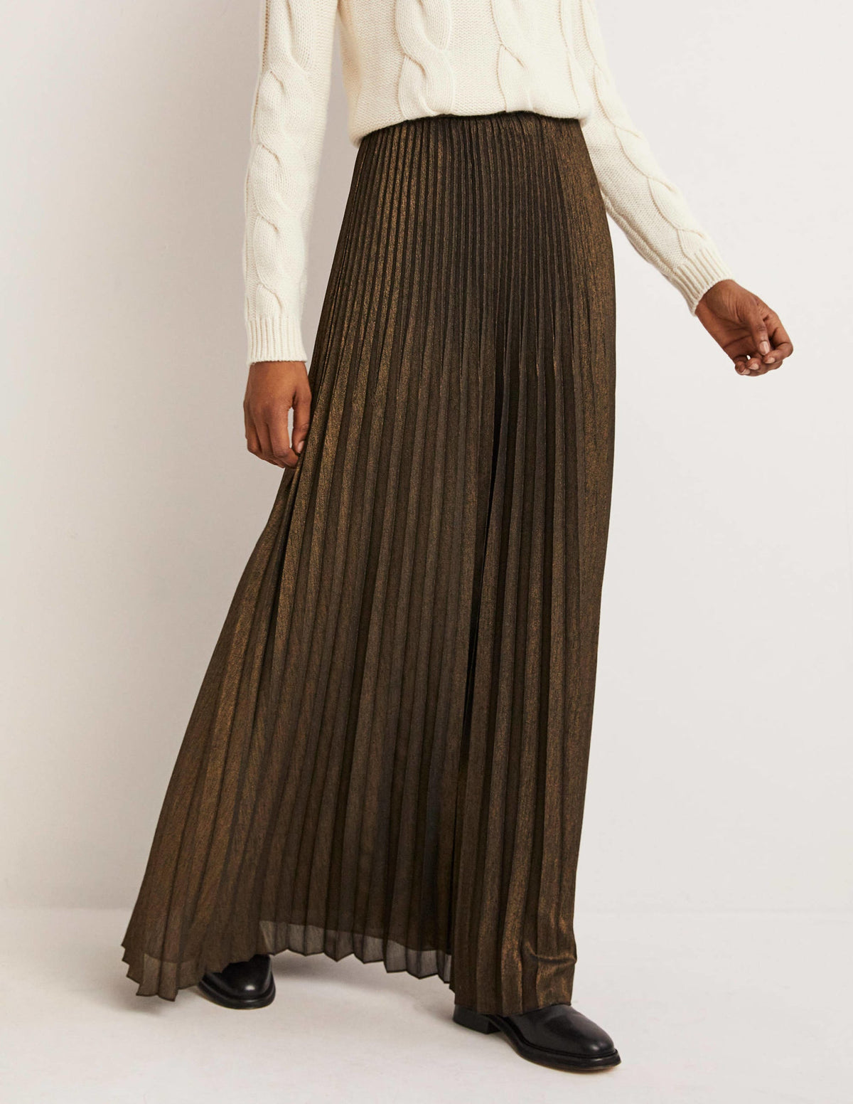 Pleated Party Maxi Skirt-Metallic Foil - Image 5