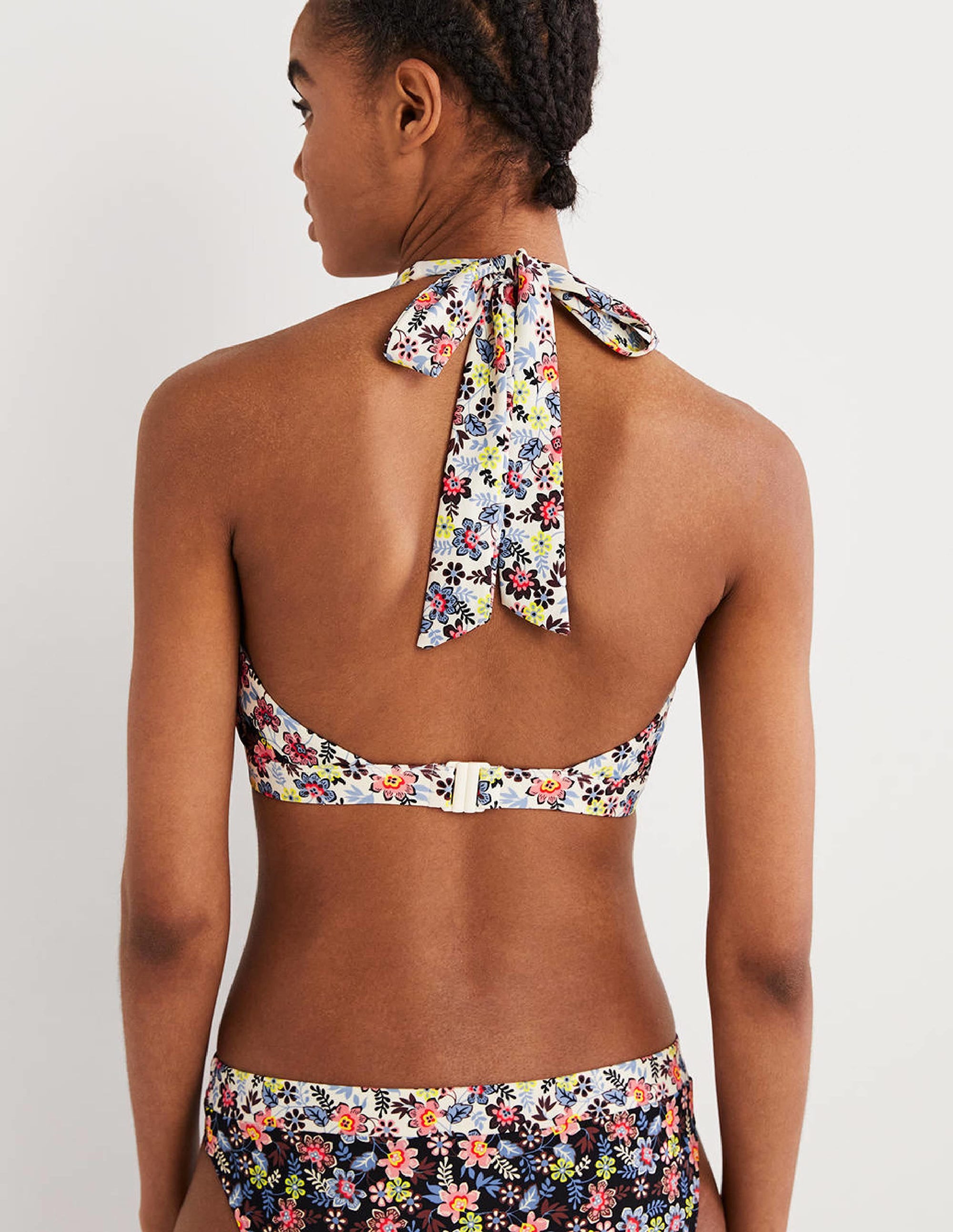 Ithaca Halter Bikini Top-Nero, Opulent Leaf - Image 2