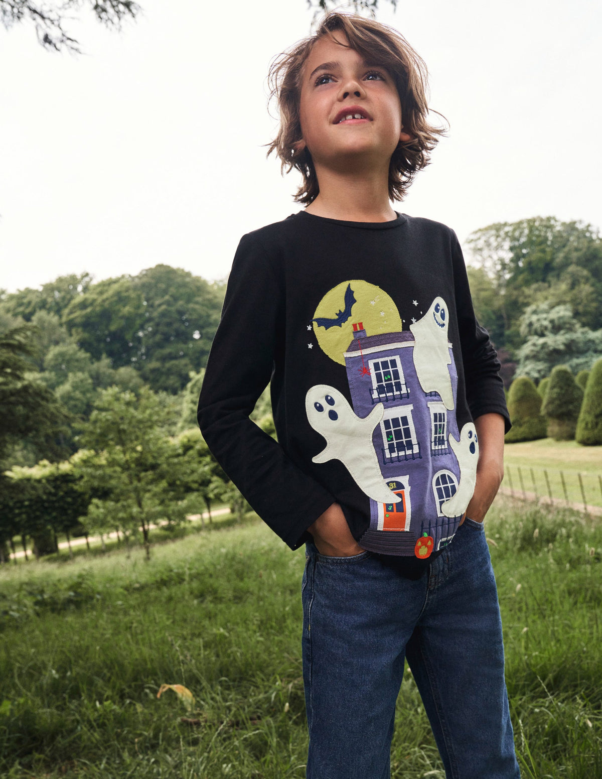 Halloween Appliqué T-shirt-Black - Image 4