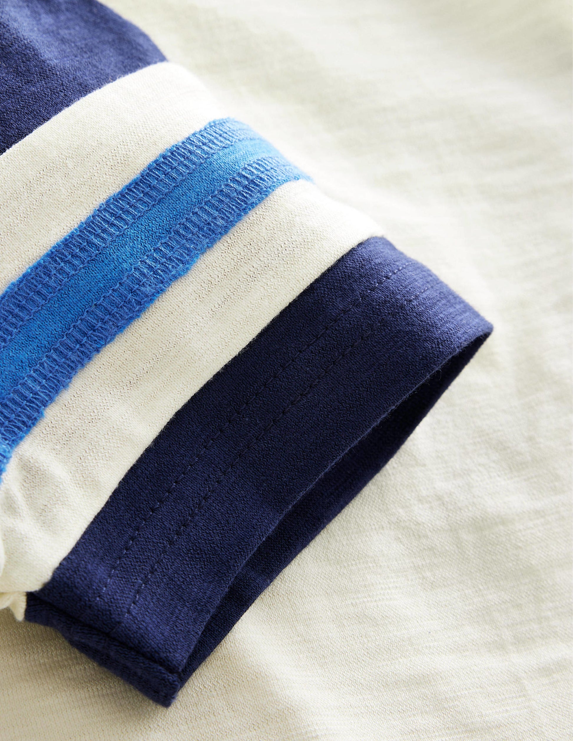 Sporty Short-Sleeve T-shirt-Ivory/College Navy-3