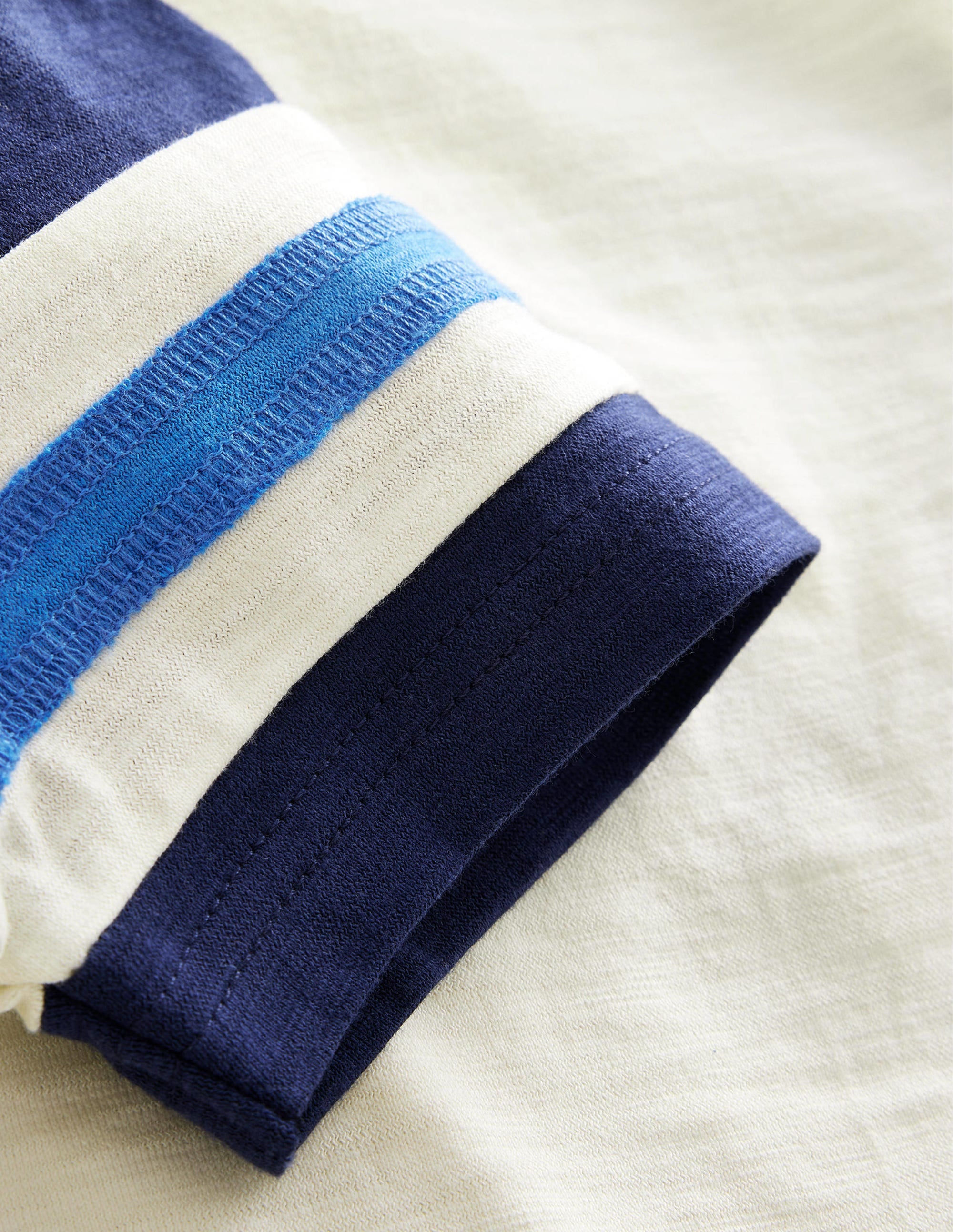 Sporty Short-Sleeve T-shirt-Ivory/College Navy - Image 3