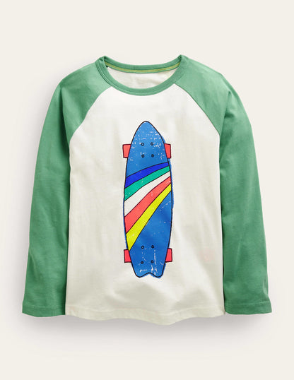 Raglan T-shirt-Deep Grass Green Skateboard-1