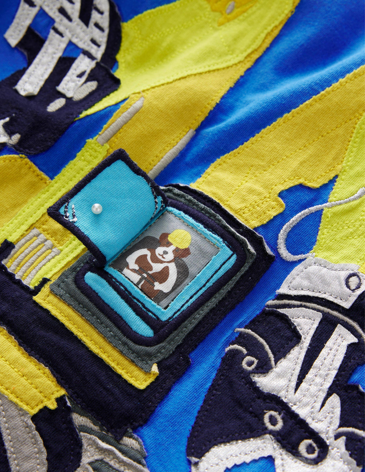 Appliqué T-shirt-Cabana Blue Digger - Image 3